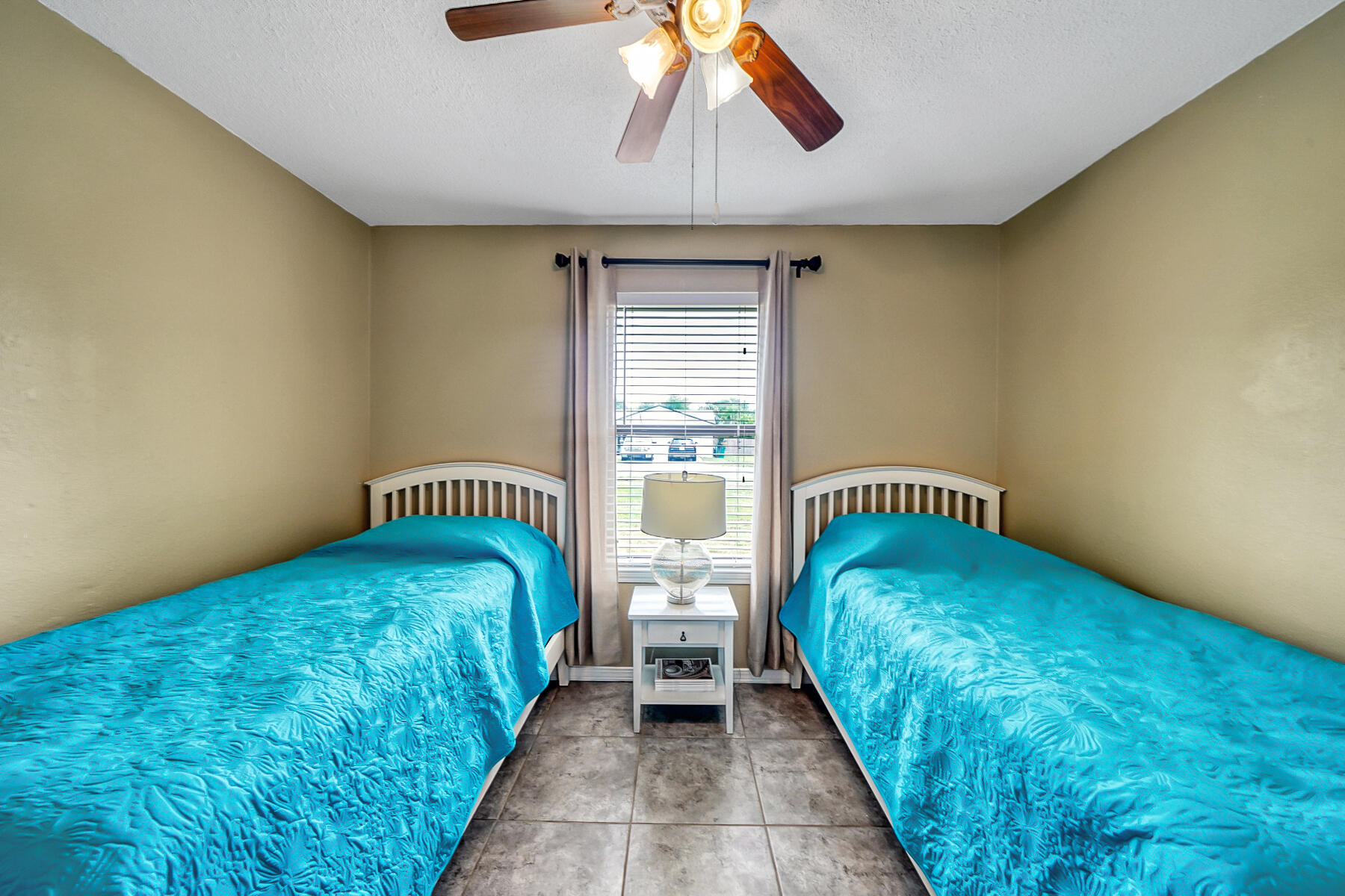 EASTWOOD 9TH ADDN - Residential