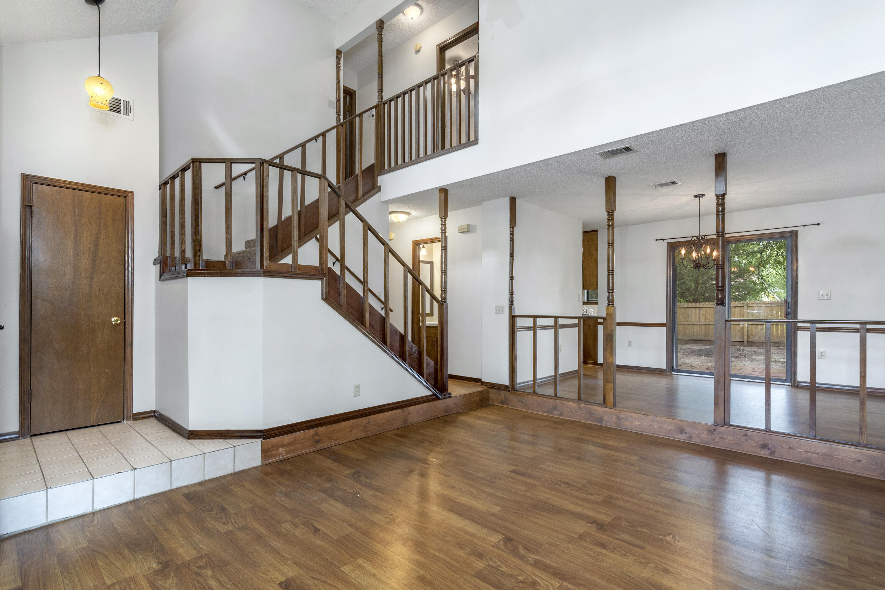 PAGE PLACE - Residential