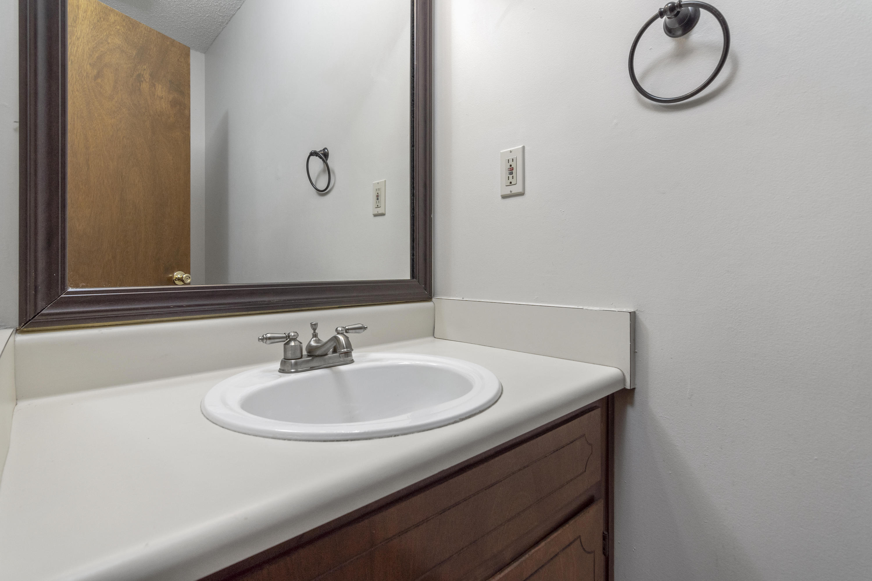 PAGE PLACE - Residential