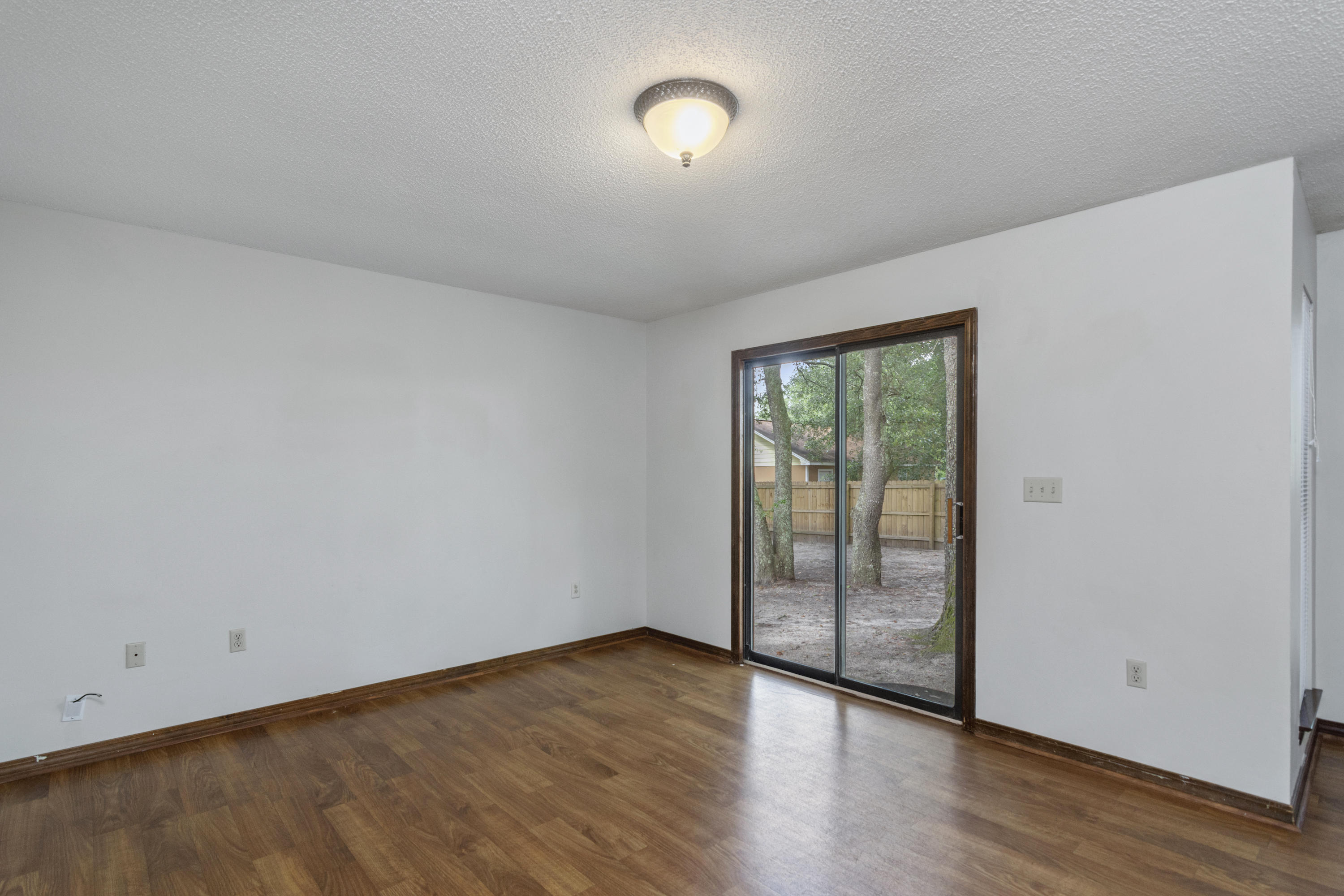 PAGE PLACE - Residential