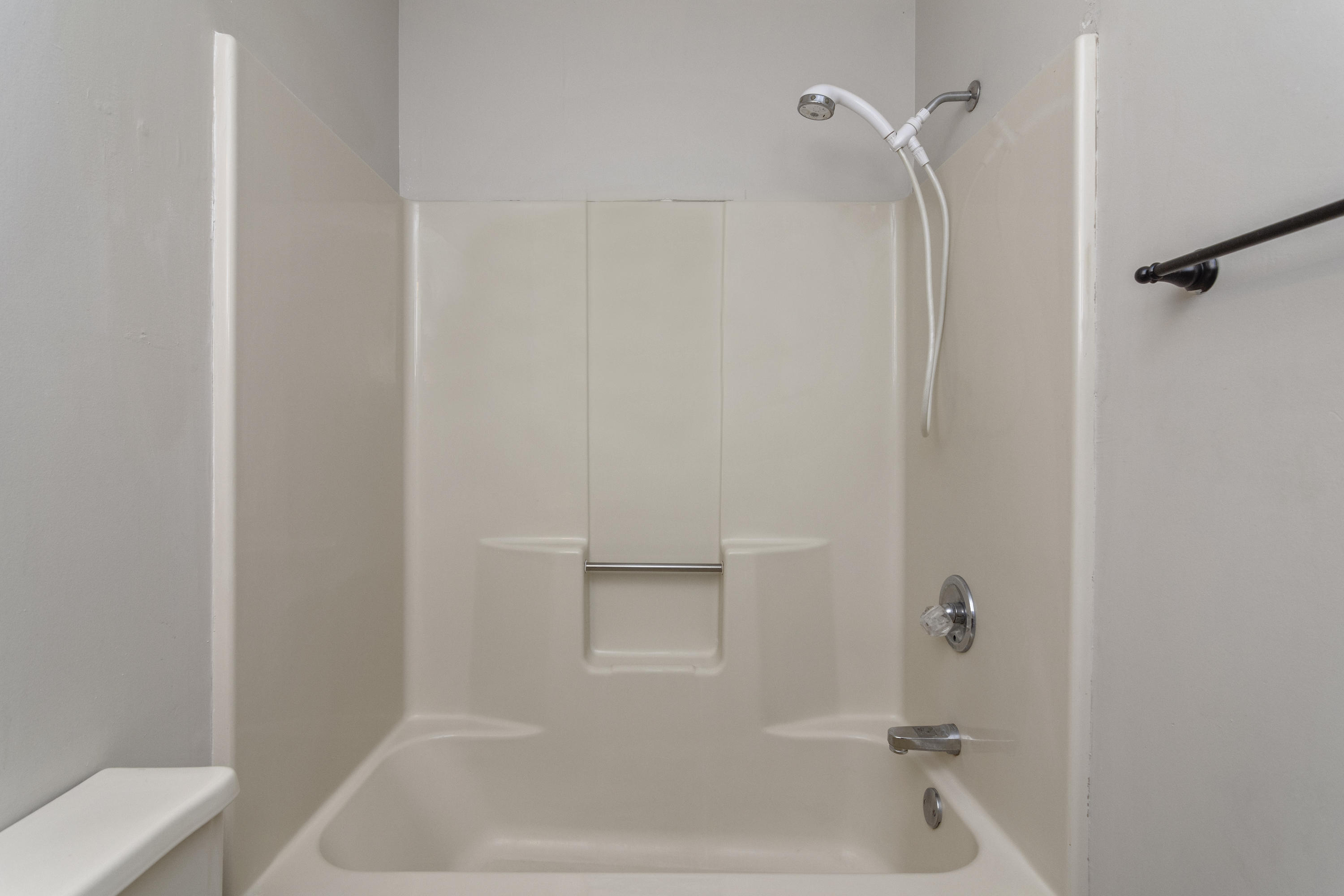 PAGE PLACE - Residential