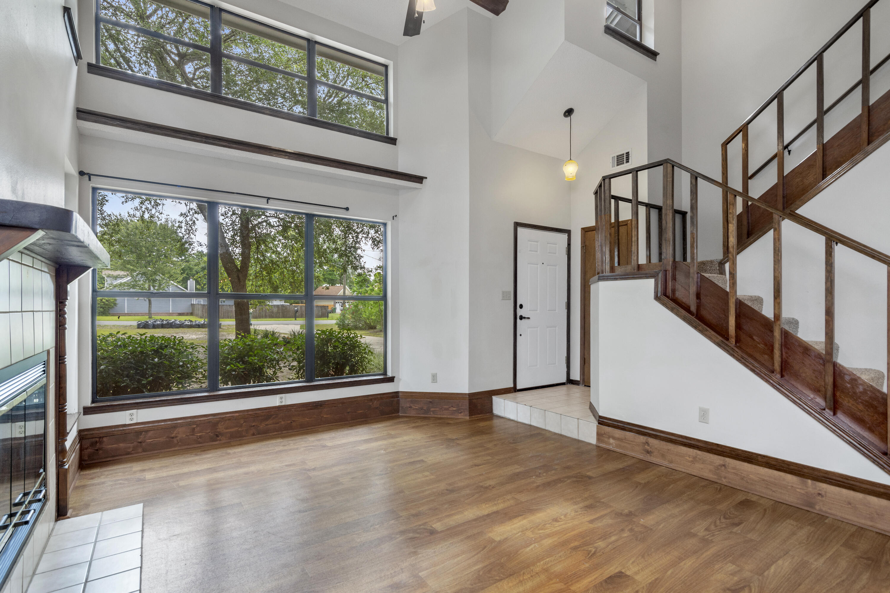 PAGE PLACE - Residential