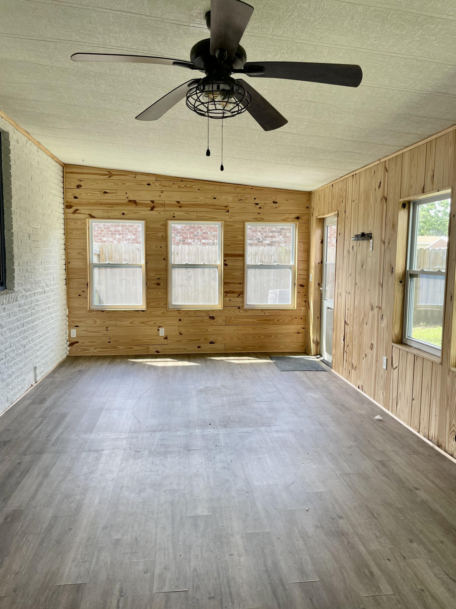 WYNNEHAVEN BEACH ESTATES - Residential