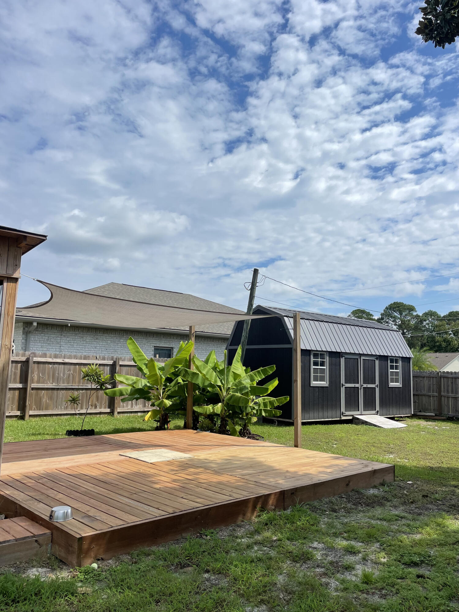 WYNNEHAVEN BEACH ESTATES - Residential