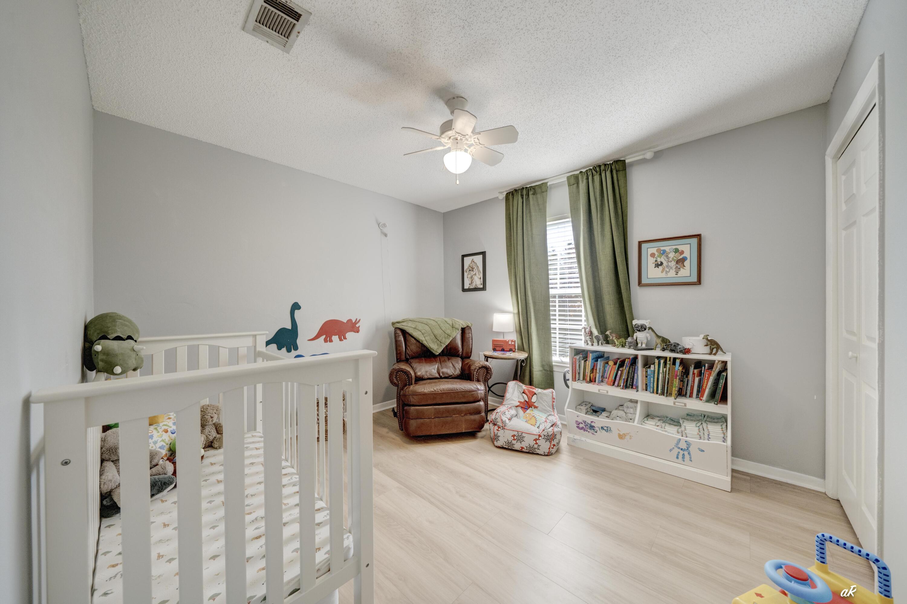 EL CENTRO BEACH - Residential