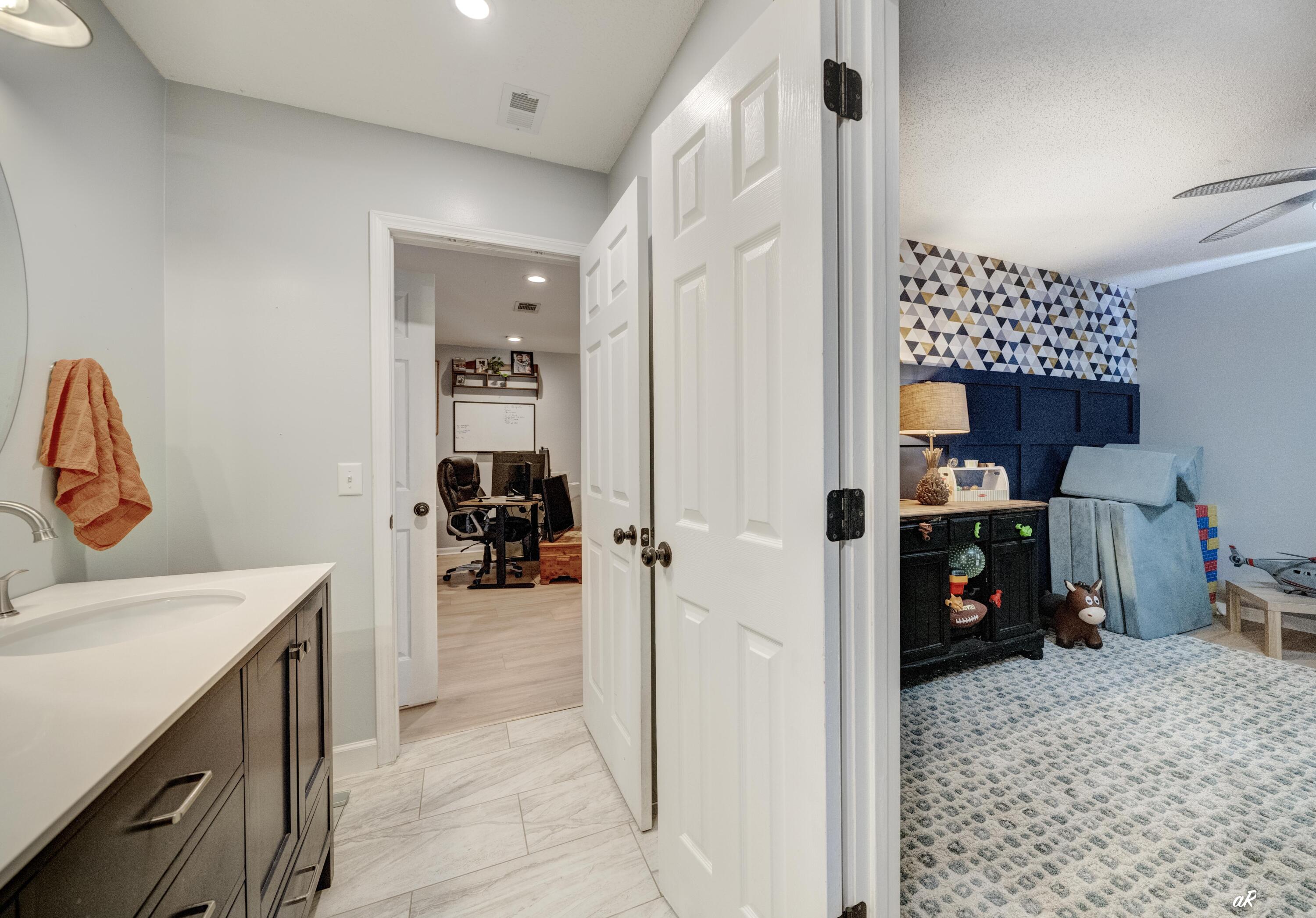 EL CENTRO BEACH - Residential