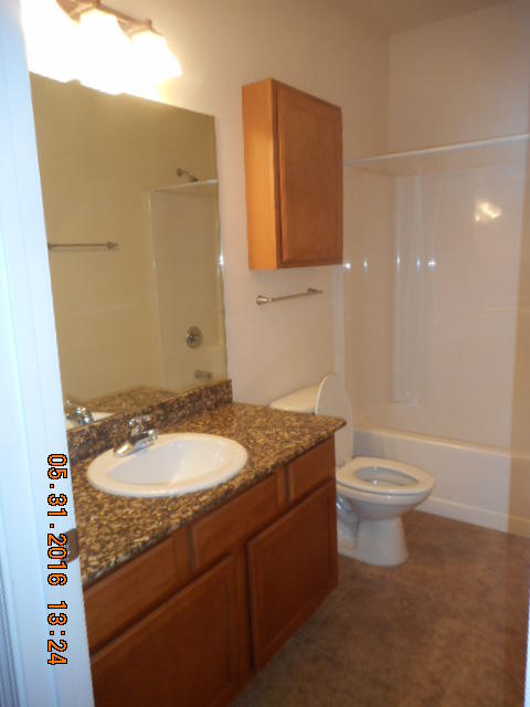 MERIDIAN SQUARE TOWNHOMES - Residential Lease