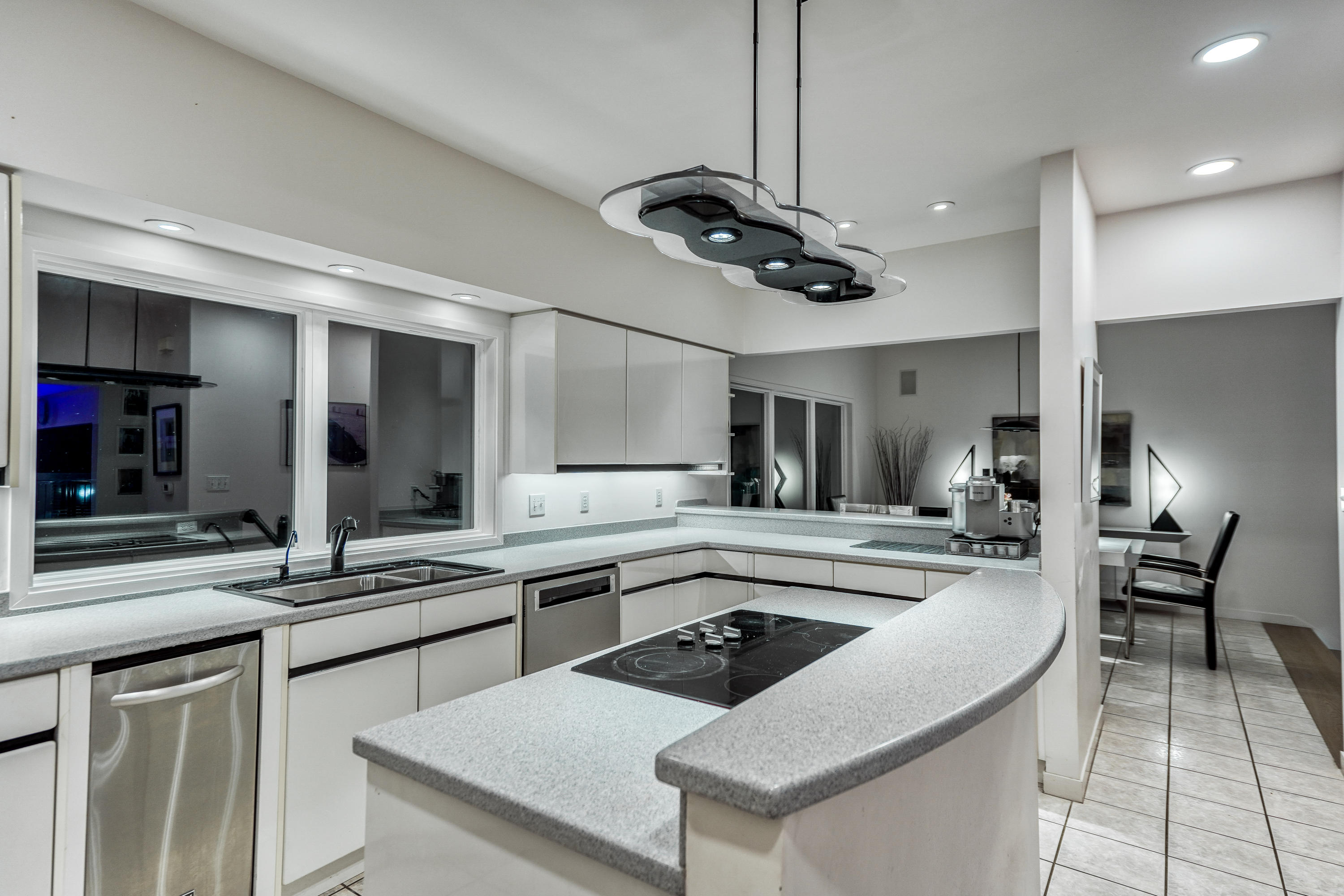 SECLUSION DUNES - Residential