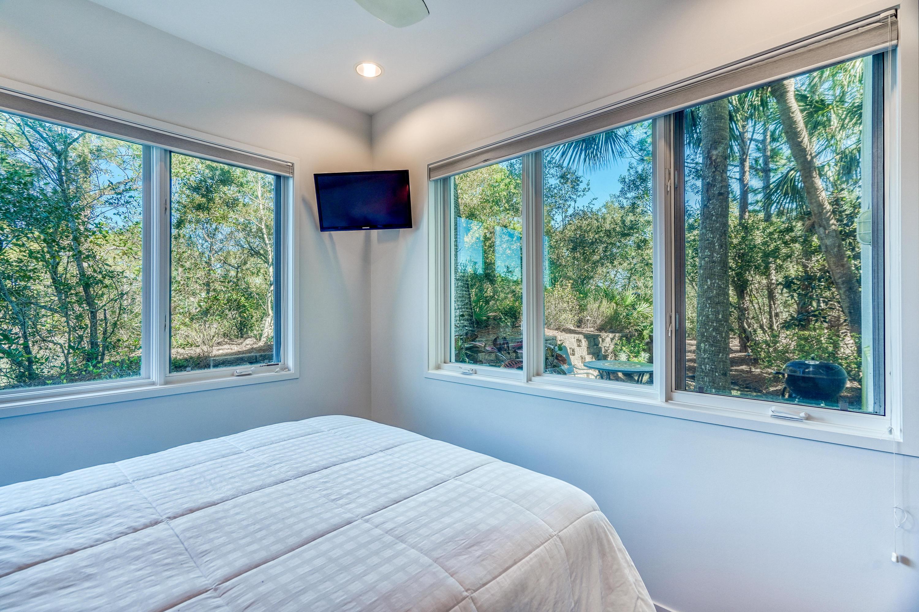 SECLUSION DUNES - Residential