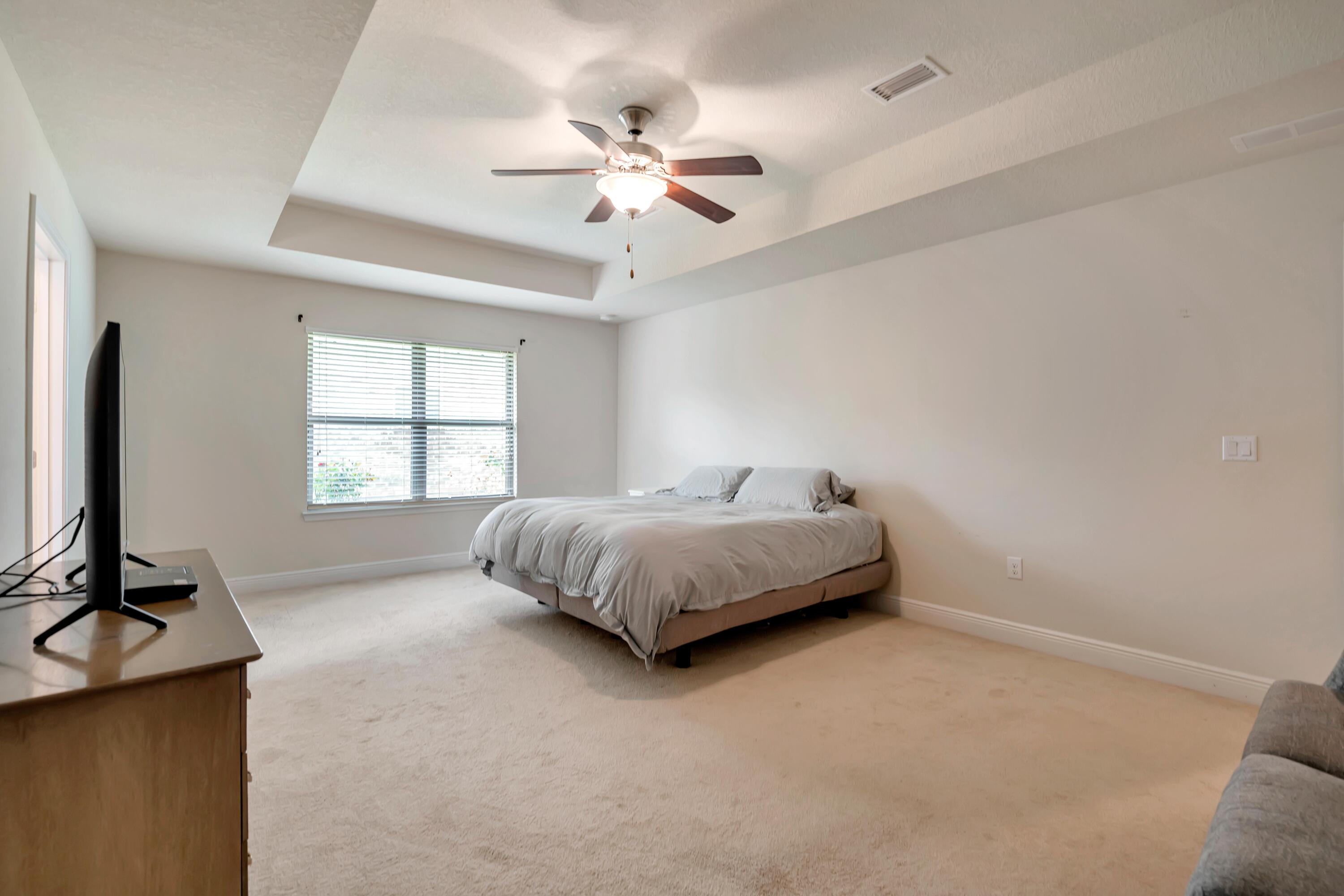 ZARCHARY ESTATES - Residential