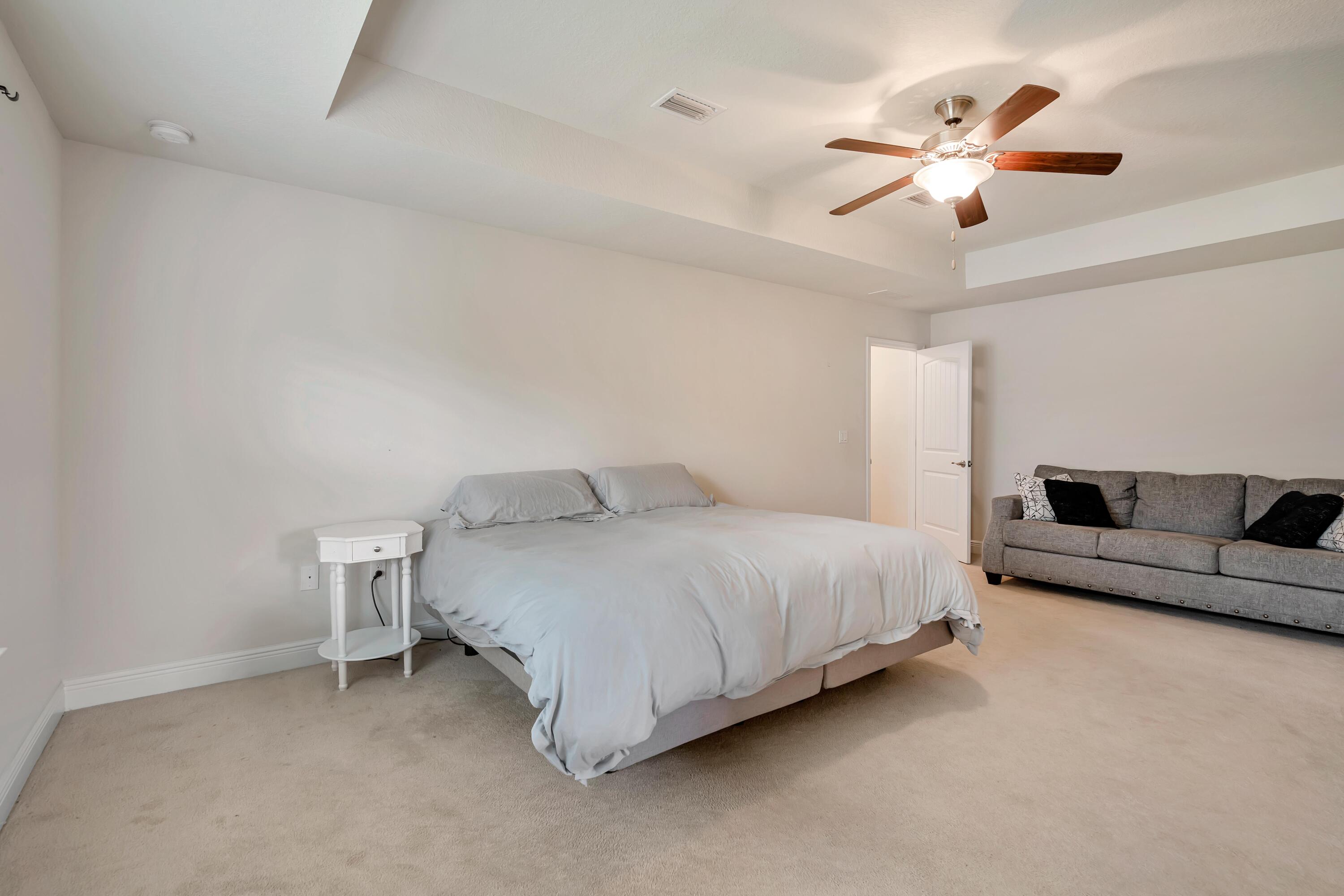 ZARCHARY ESTATES - Residential