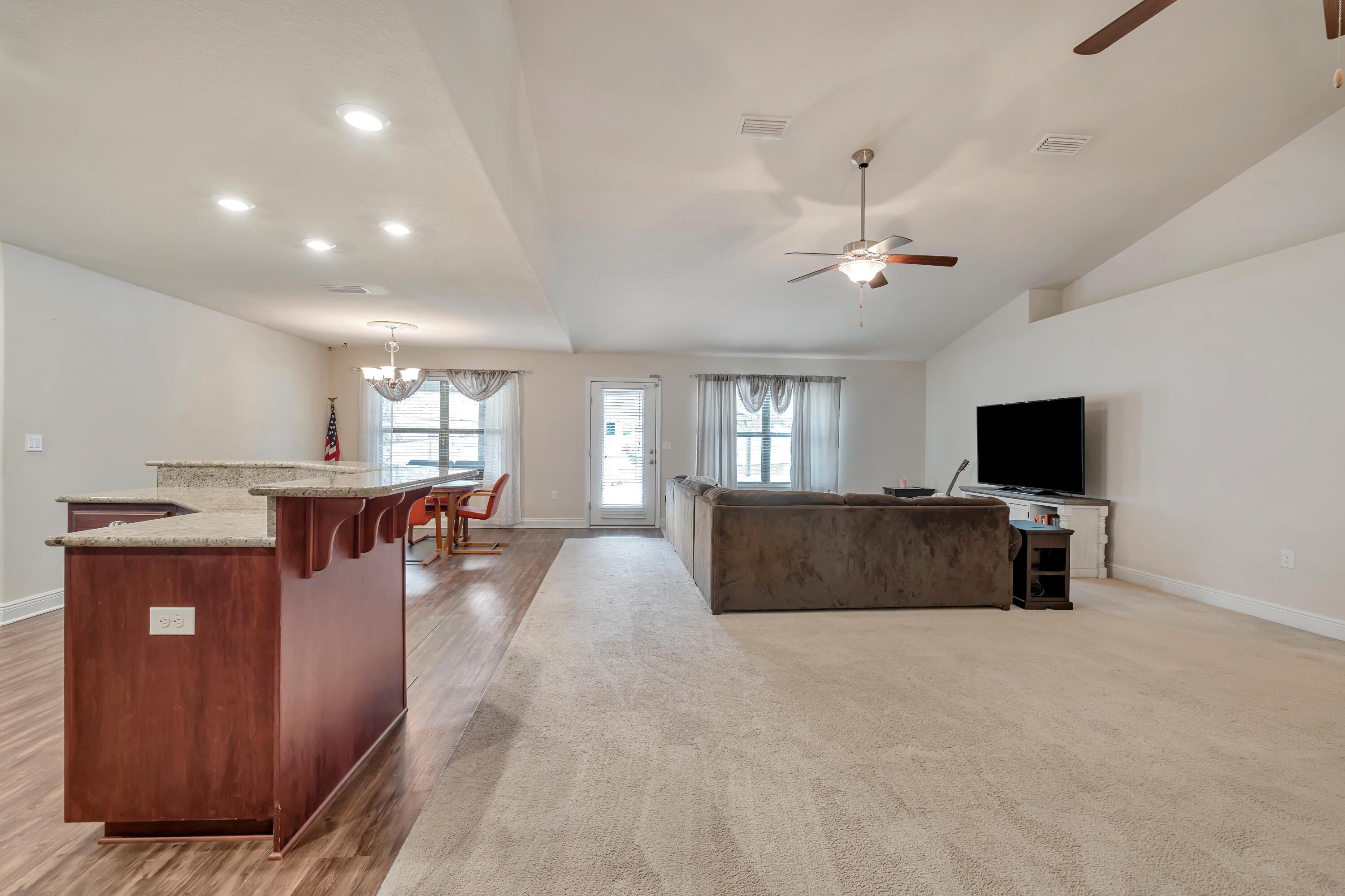 ZARCHARY ESTATES - Residential