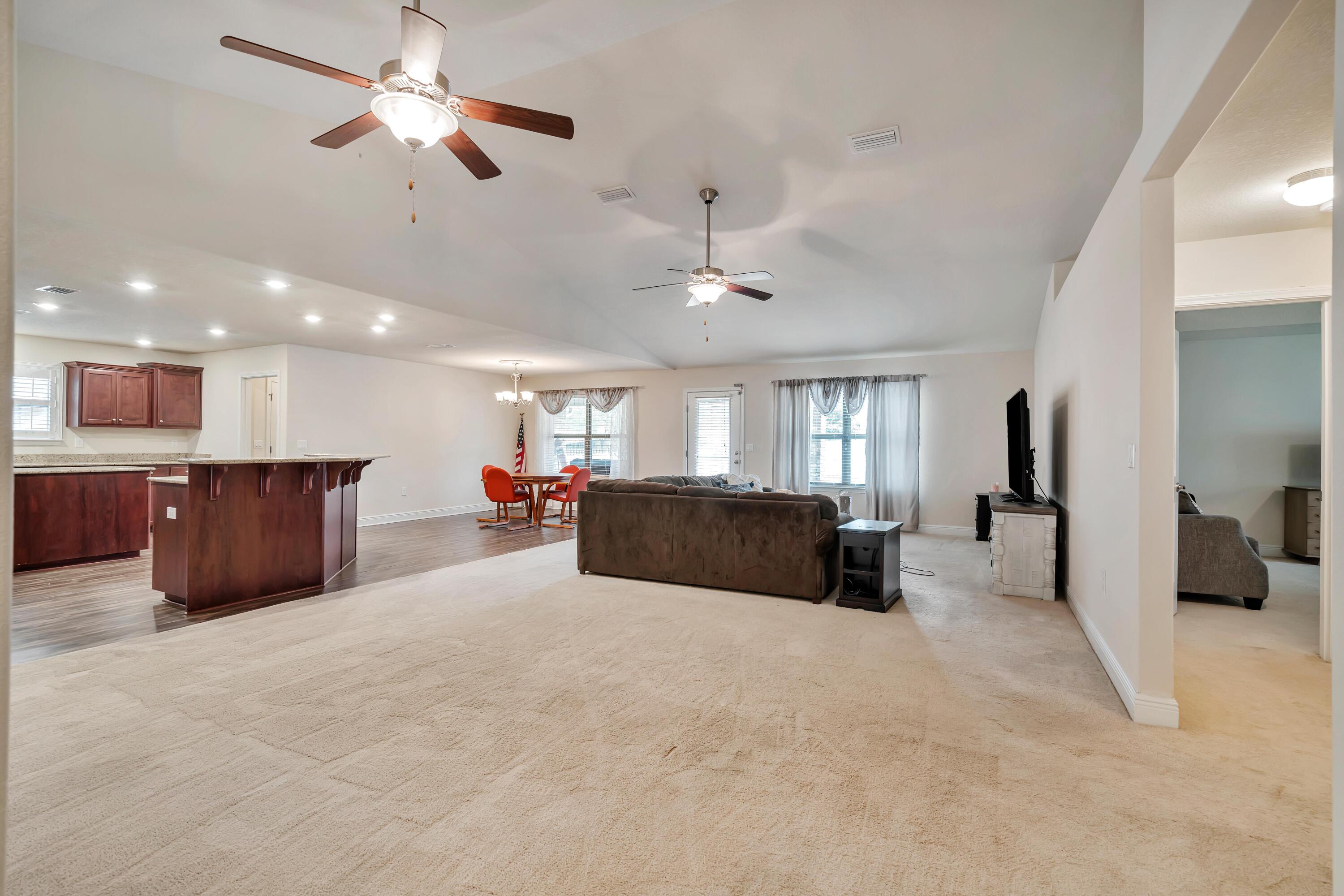 ZARCHARY ESTATES - Residential