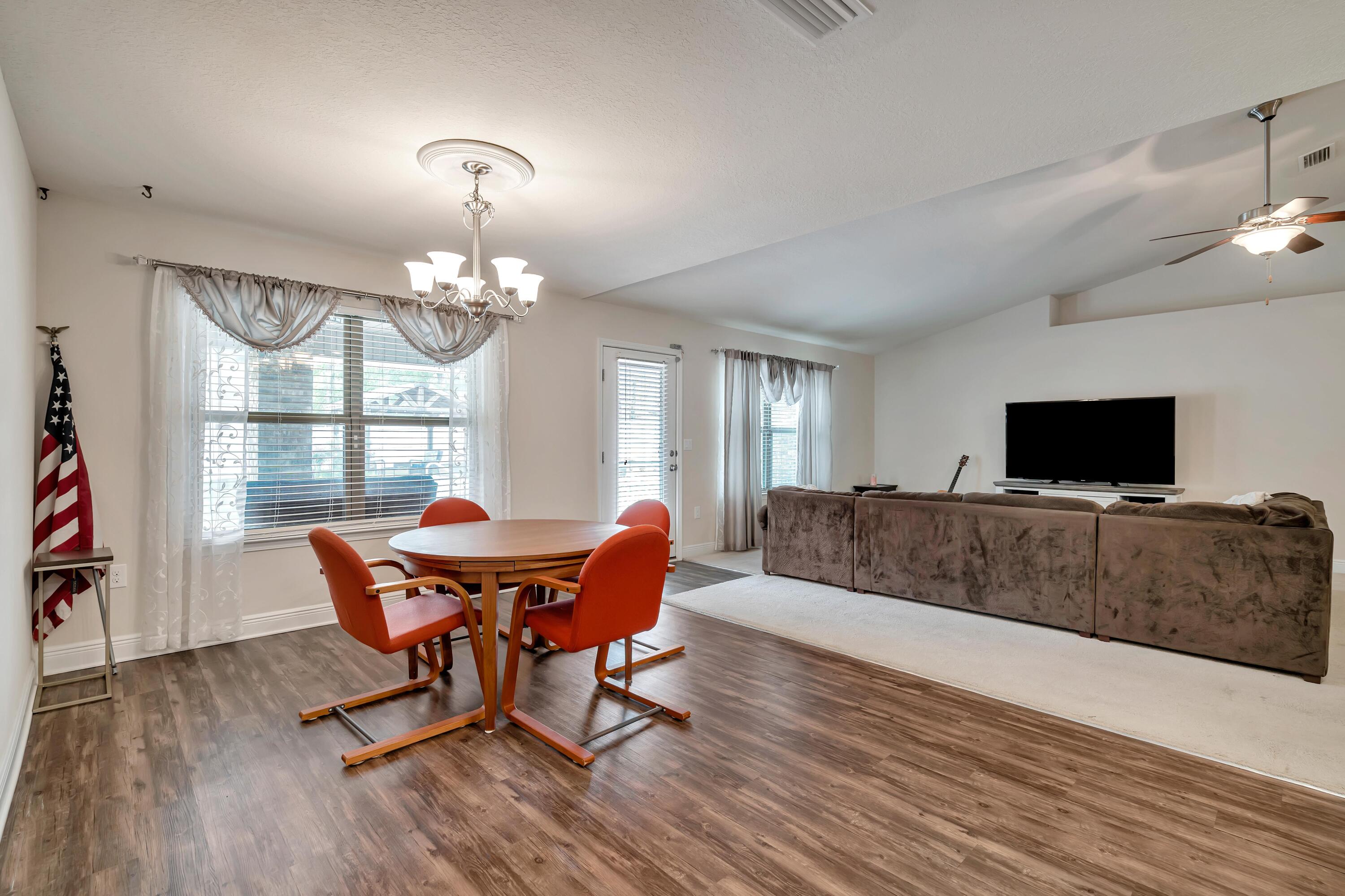 ZARCHARY ESTATES - Residential