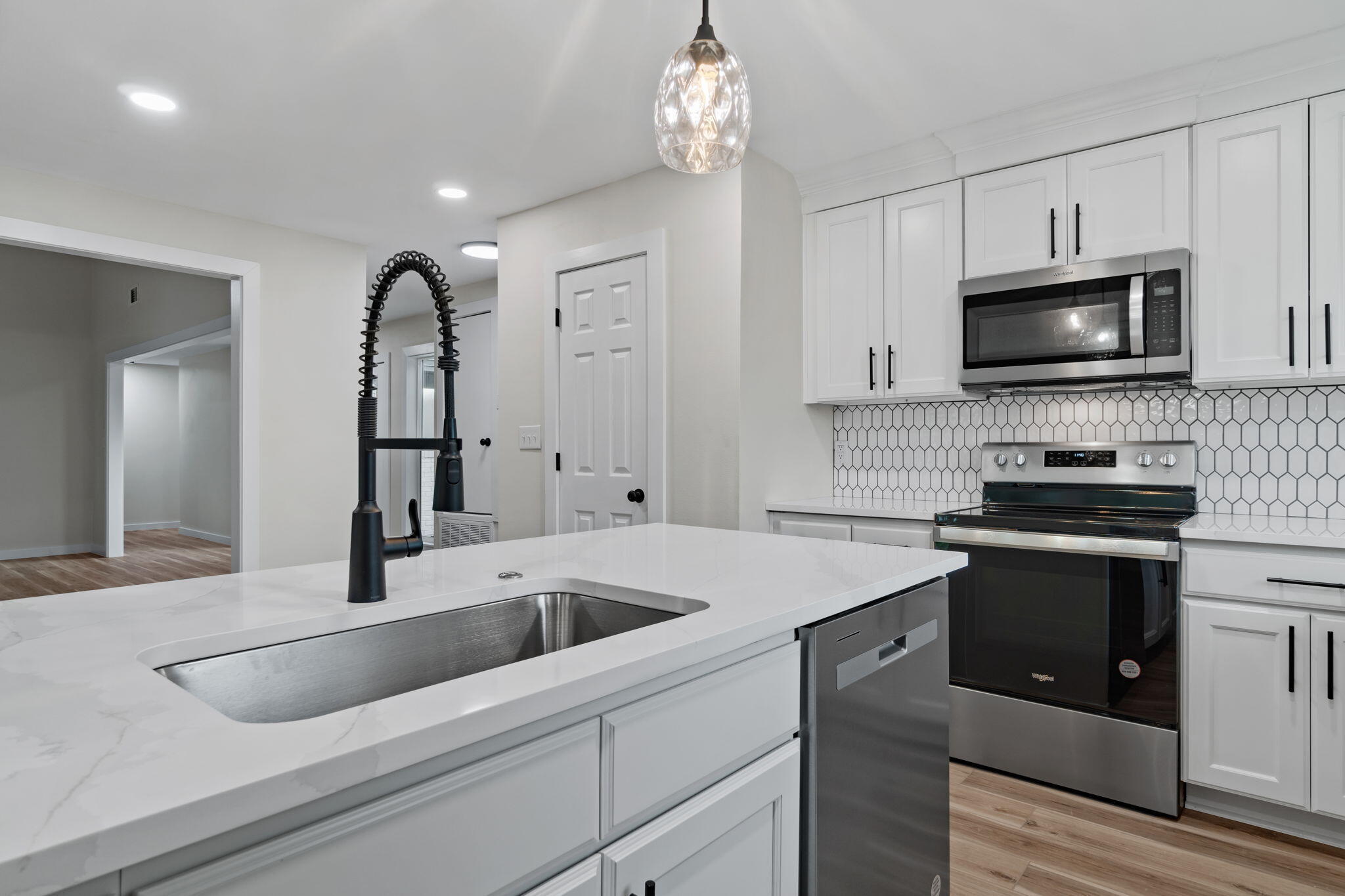 PINE LAKE S/D - Residential