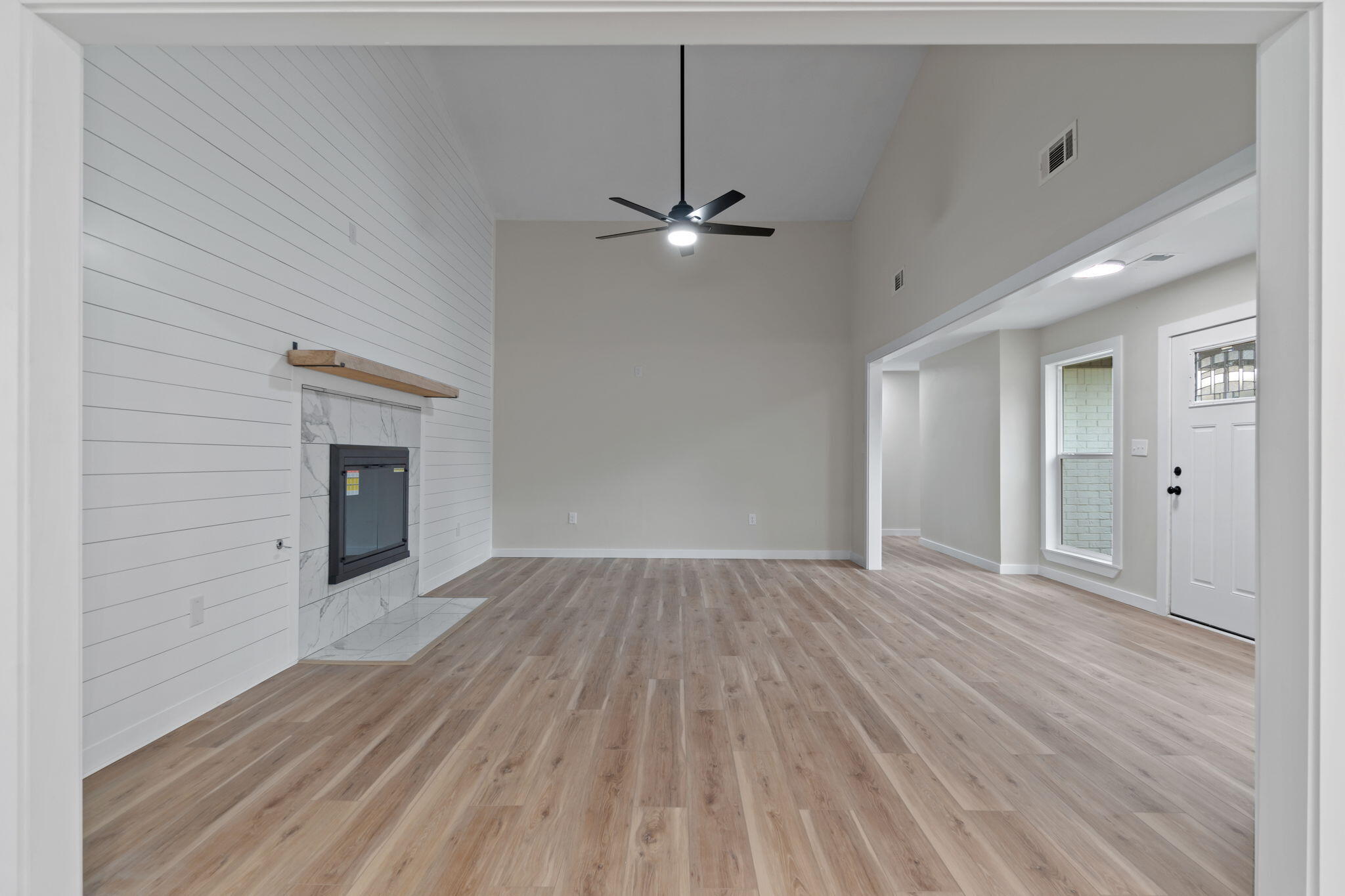 PINE LAKE S/D - Residential