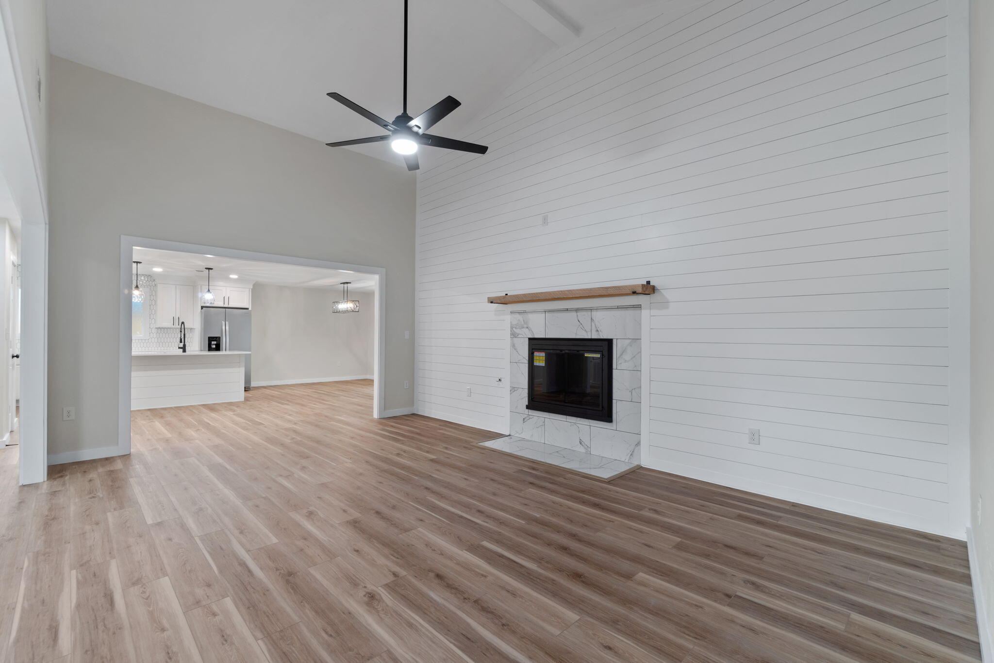 PINE LAKE S/D - Residential