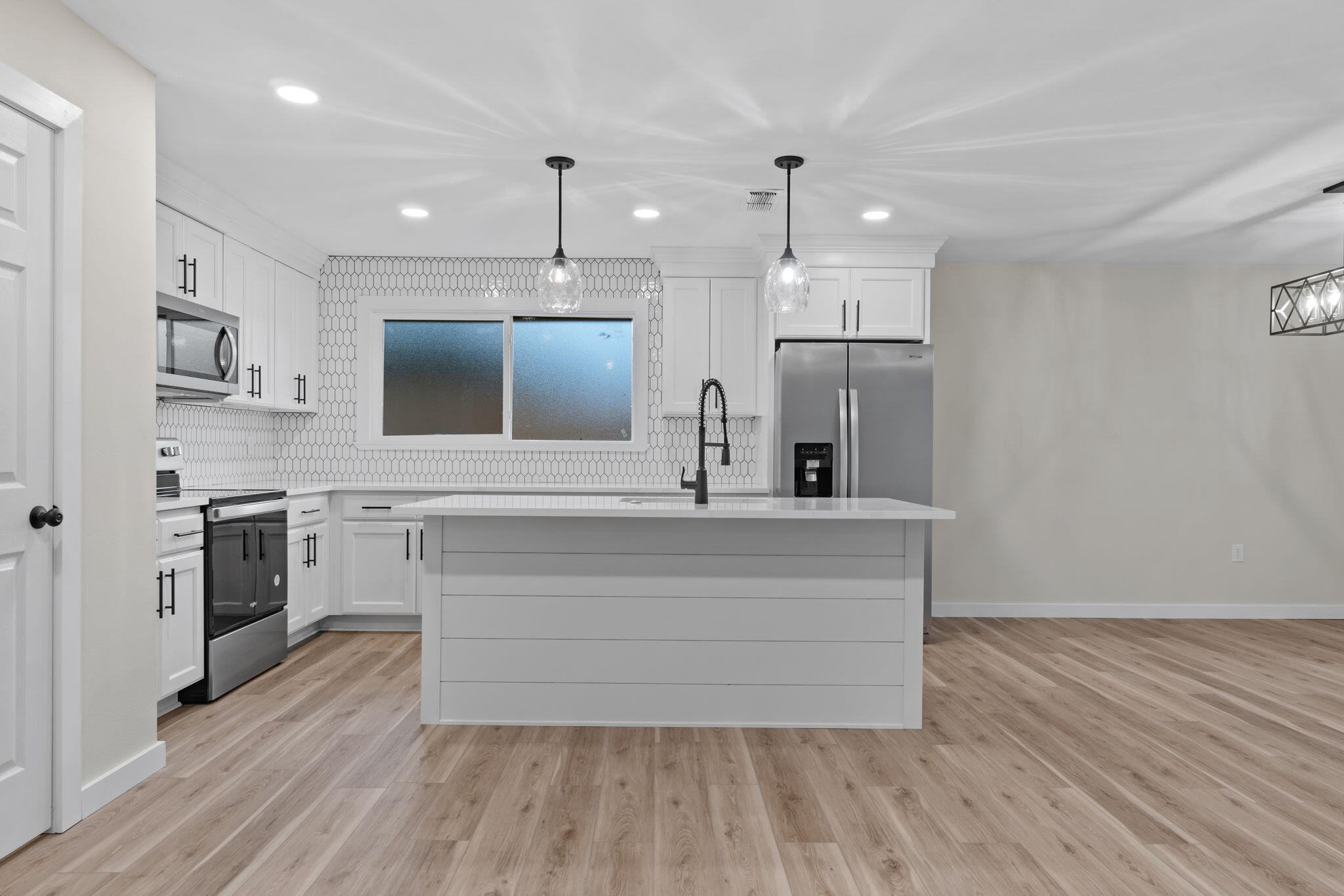 PINE LAKE S/D - Residential