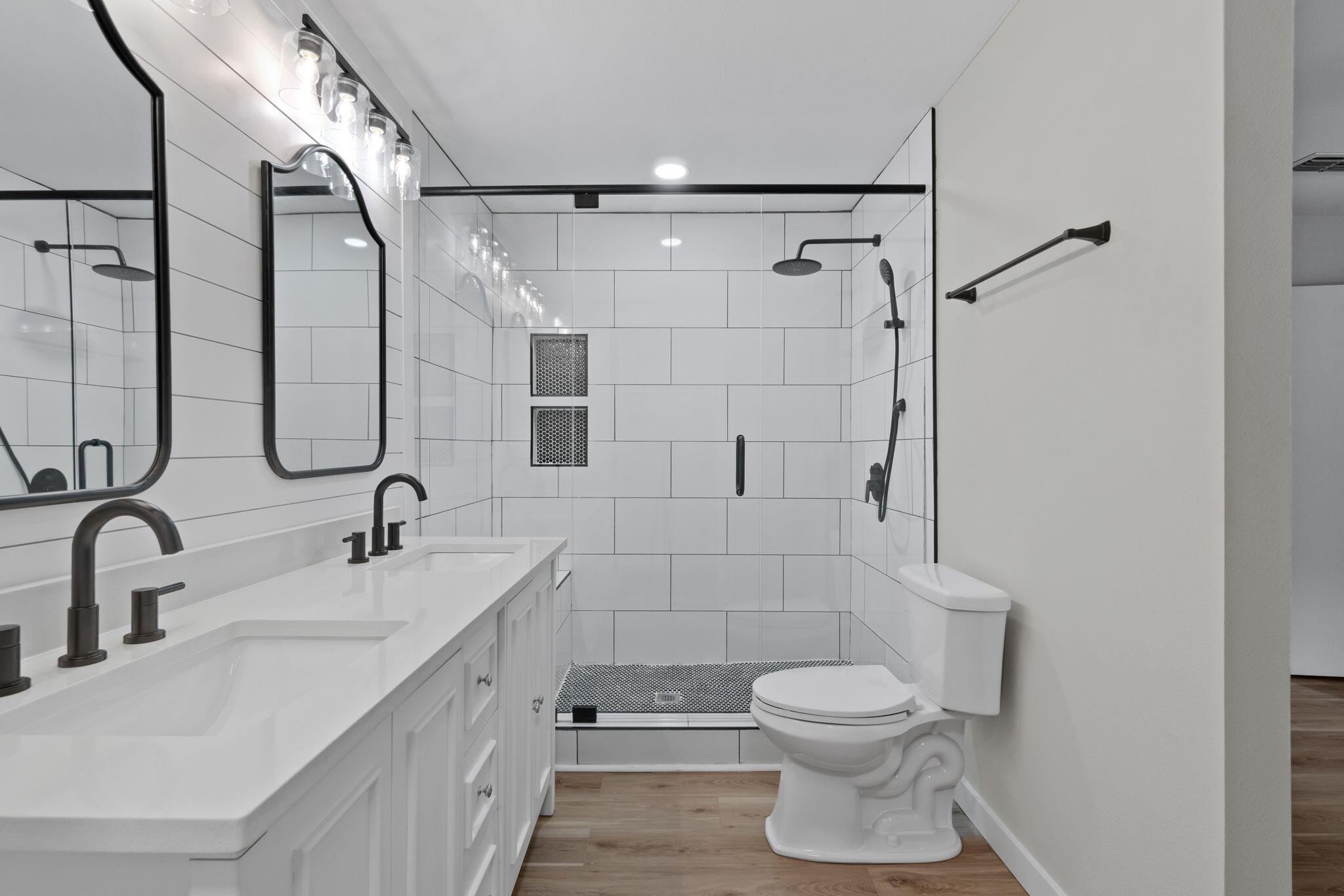 PINE LAKE S/D - Residential