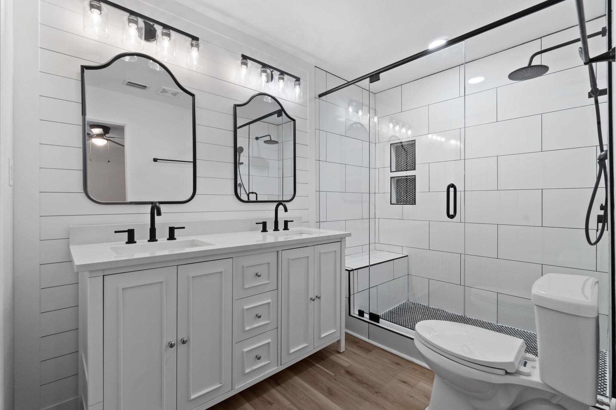 PINE LAKE S/D - Residential