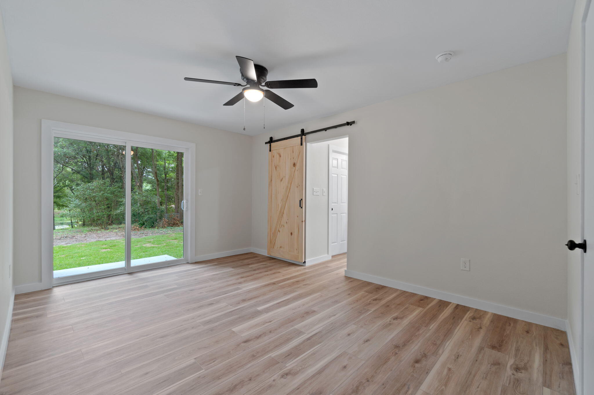 PINE LAKE S/D - Residential