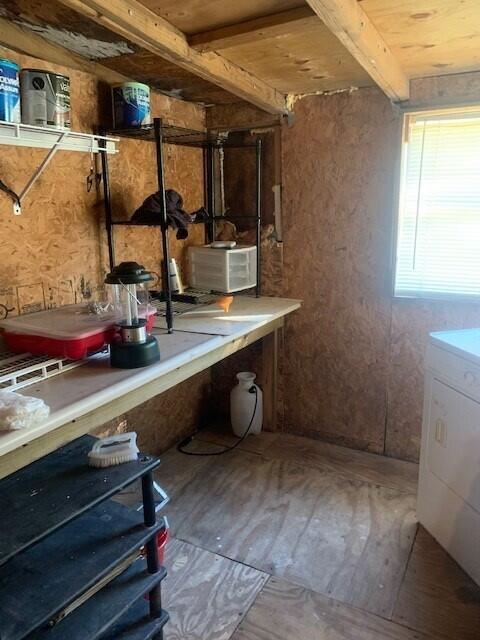 WOLFORD ACRES - Residential