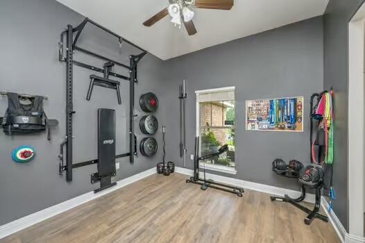 WINDMEADOWS - Residential
