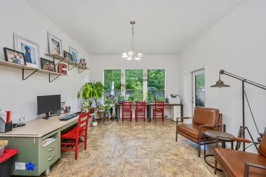 WINDMEADOWS - Residential