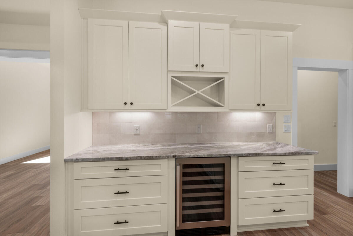 Soundside Shores - Residential