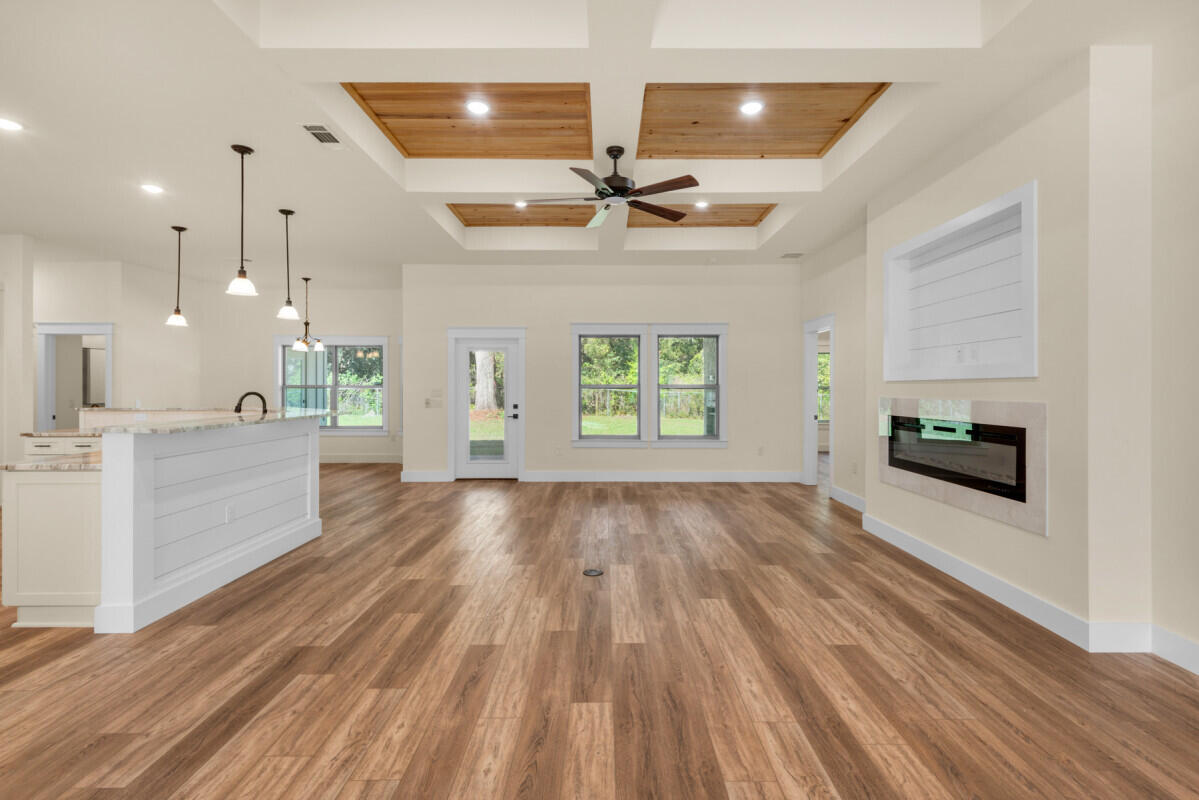 Soundside Shores - Residential