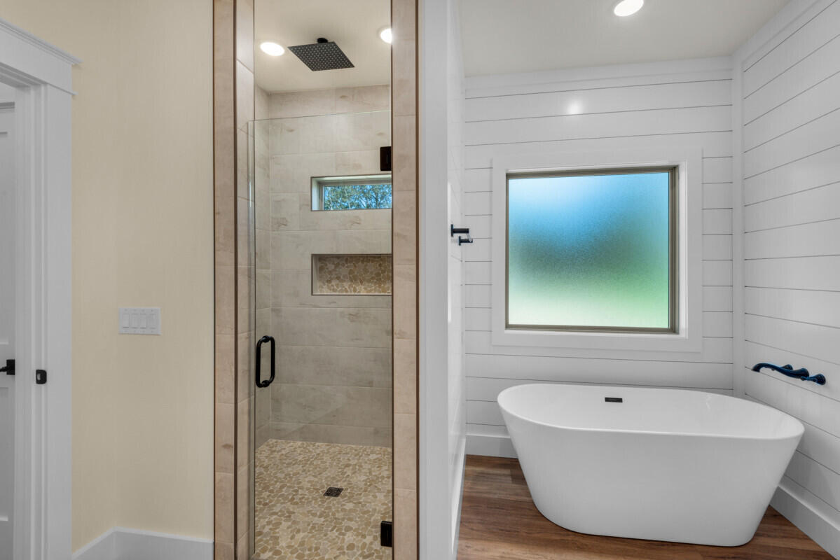 Soundside Shores - Residential