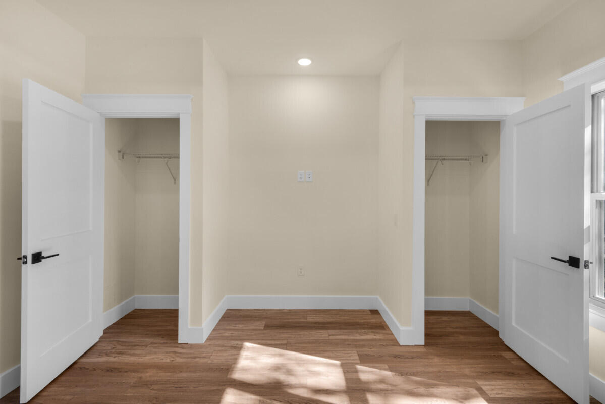 Soundside Shores - Residential