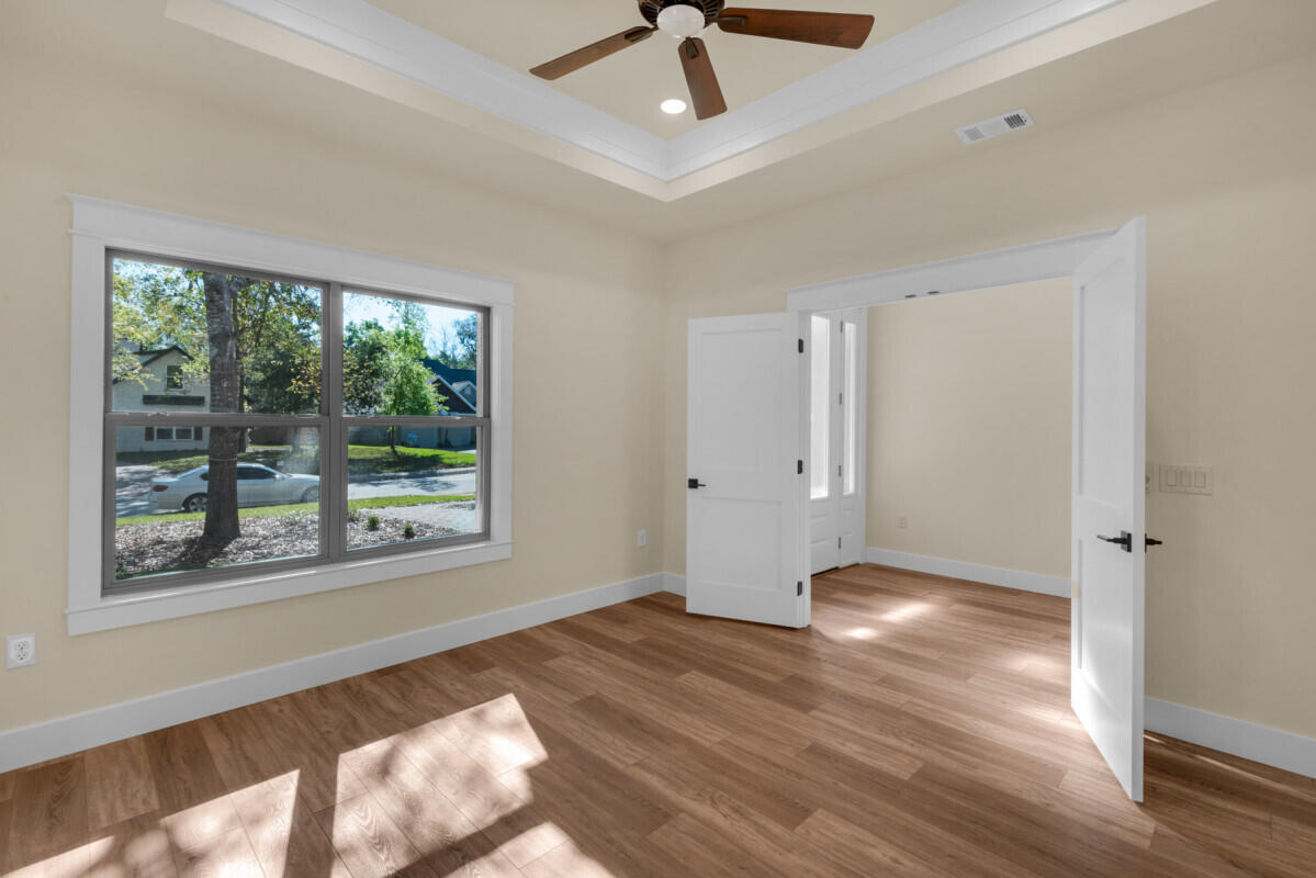 Soundside Shores - Residential