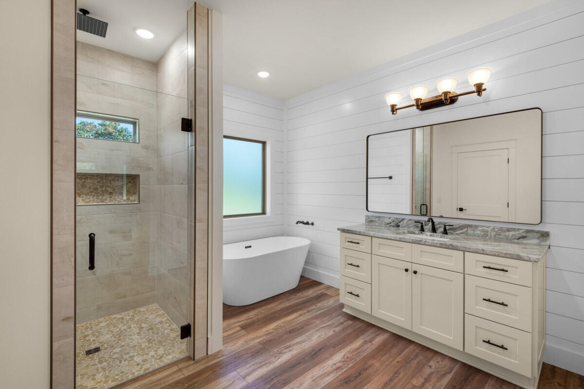 Soundside Shores - Residential