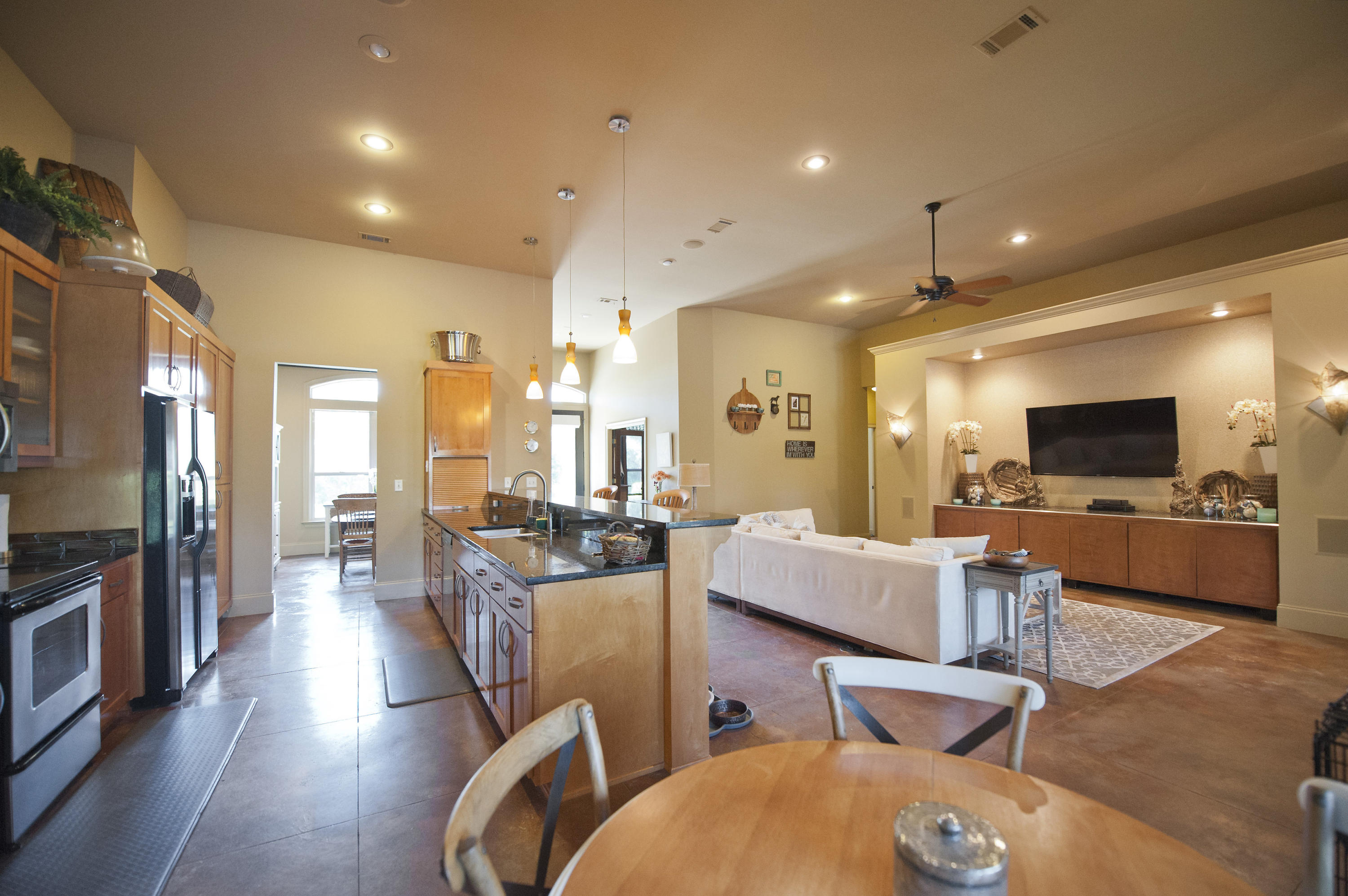 EMERALD LAKES PH 1 - Residential