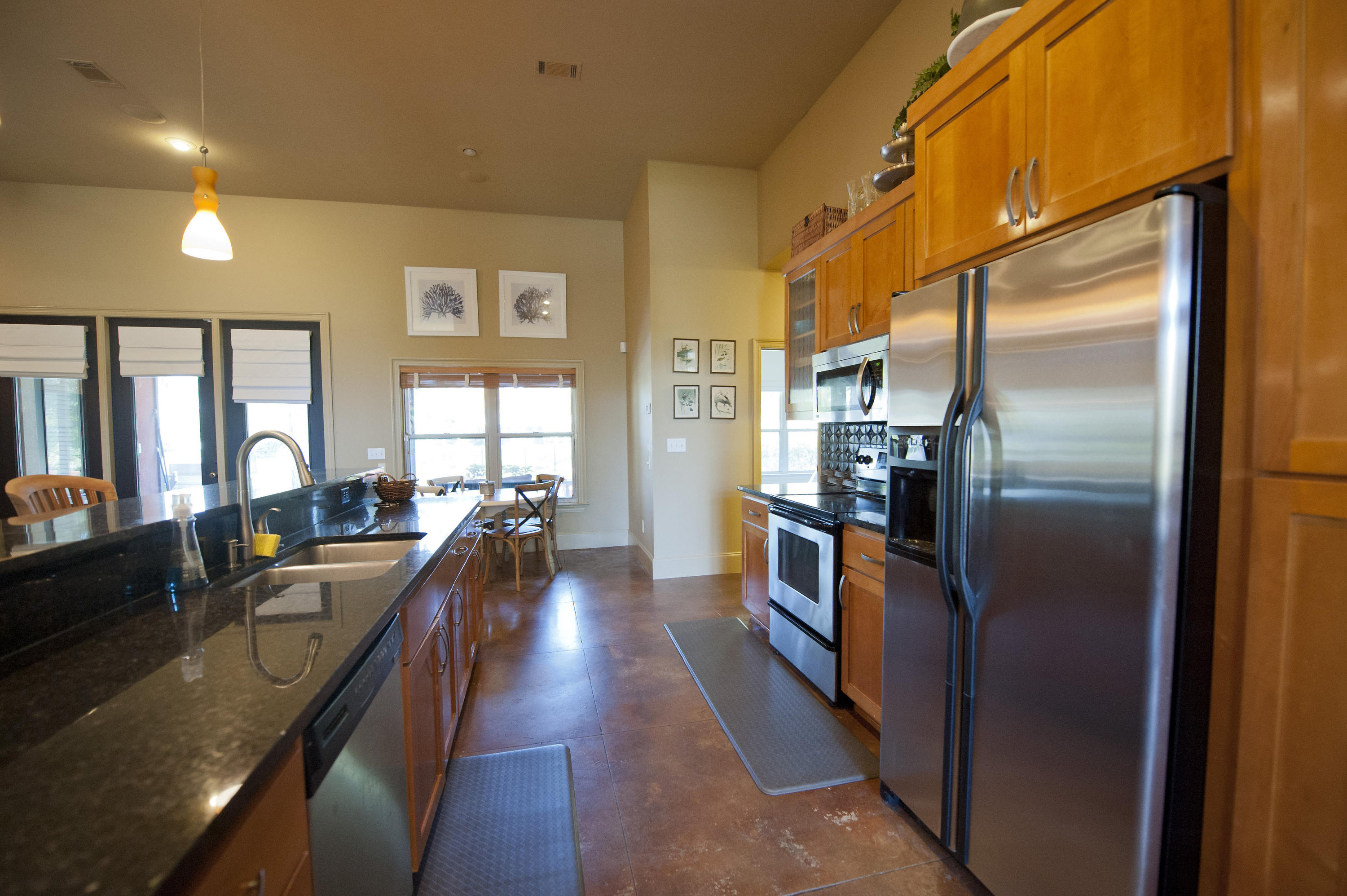 EMERALD LAKES PH 1 - Residential