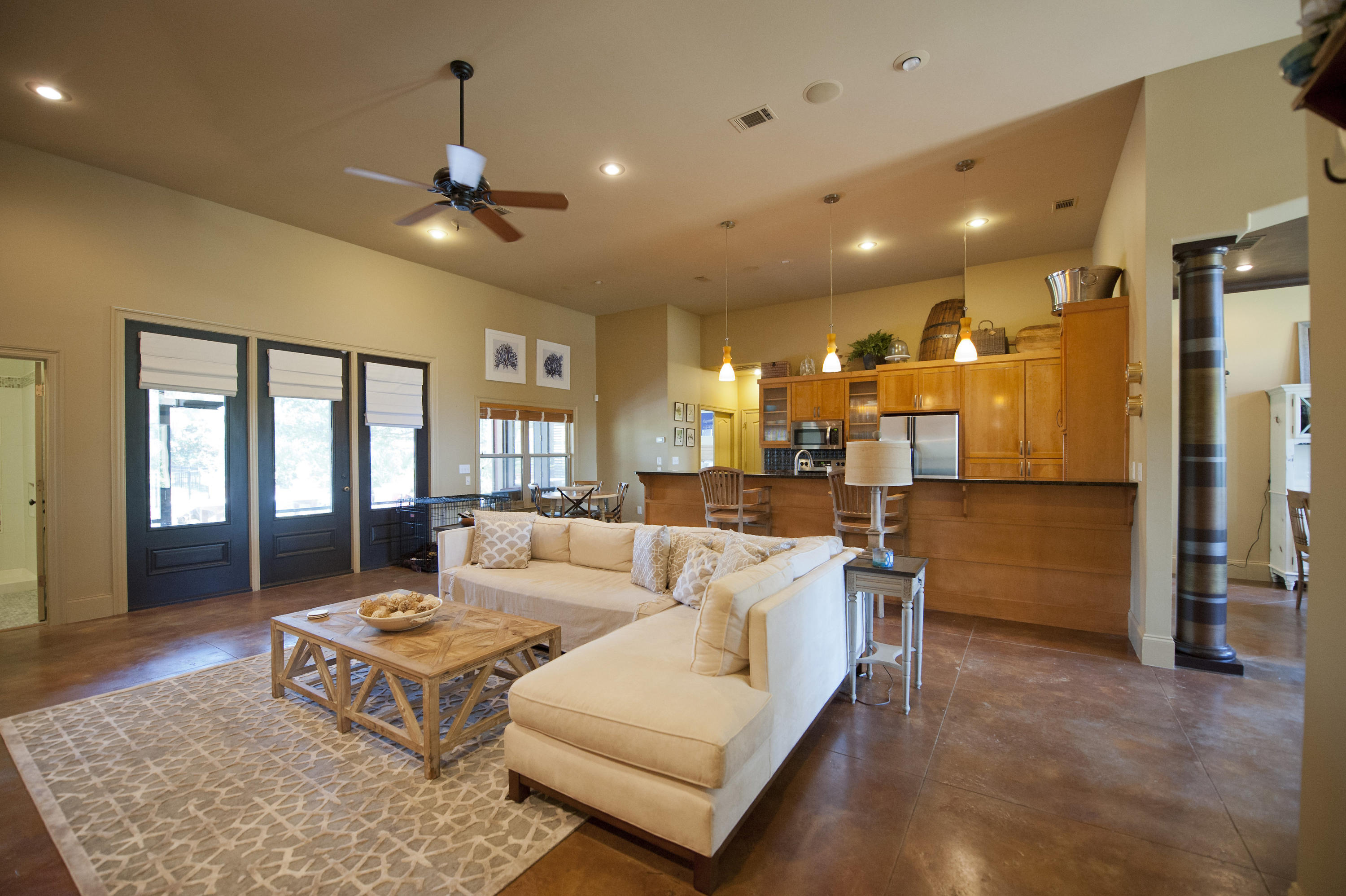 EMERALD LAKES PH 1 - Residential