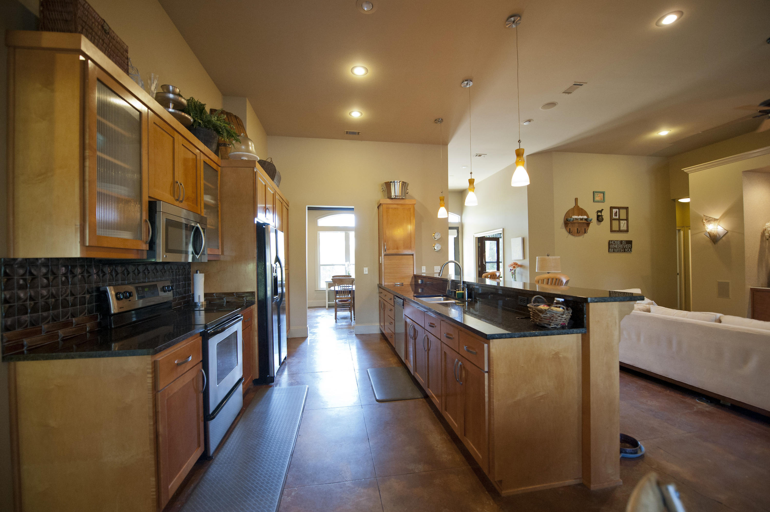 EMERALD LAKES PH 1 - Residential