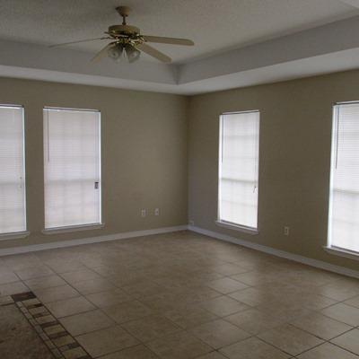 AZALEA GARDENS DESTIN - Residential Lease