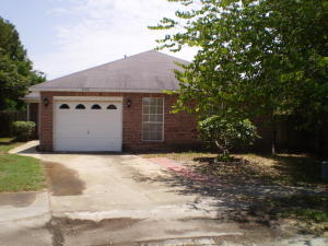 AZALEA GARDENS DESTIN - Residential Lease