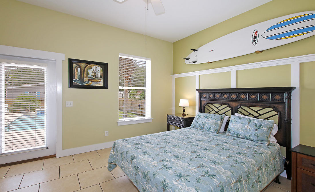 LAGUNA BEACH 8TH ADDN - Residential