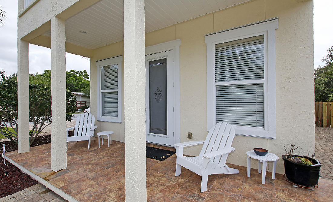 LAGUNA BEACH 8TH ADDN - Residential