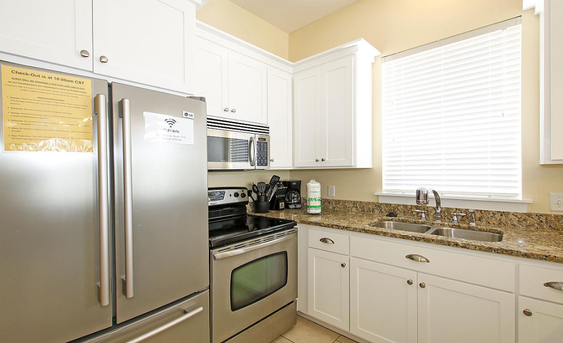 LAGUNA BEACH 8TH ADDN - Residential