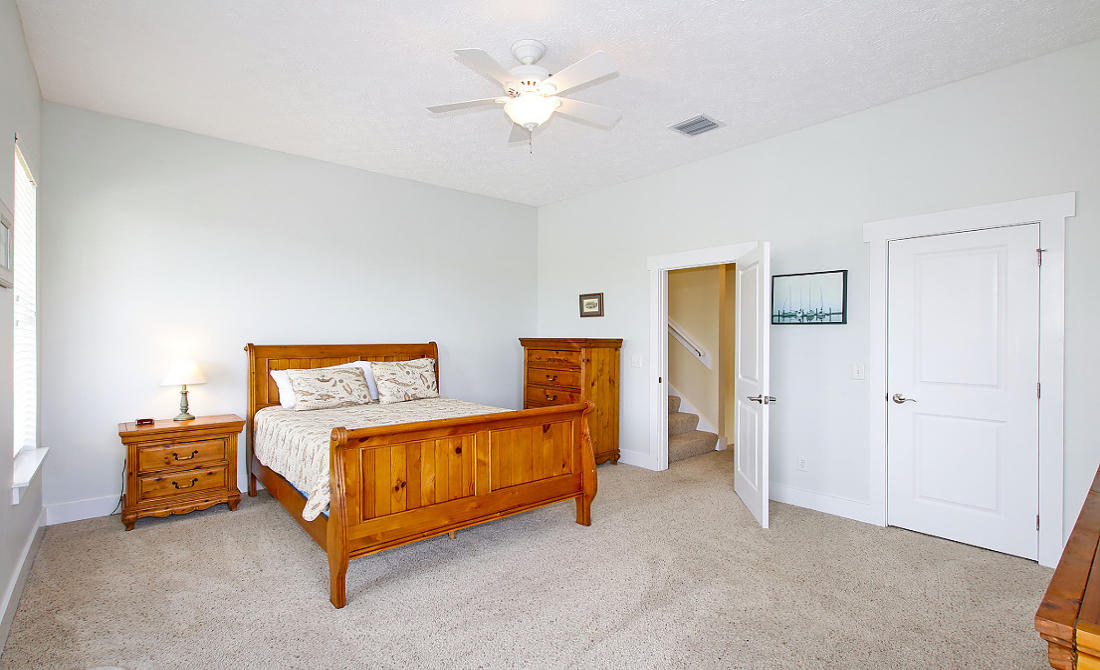 LAGUNA BEACH 8TH ADDN - Residential