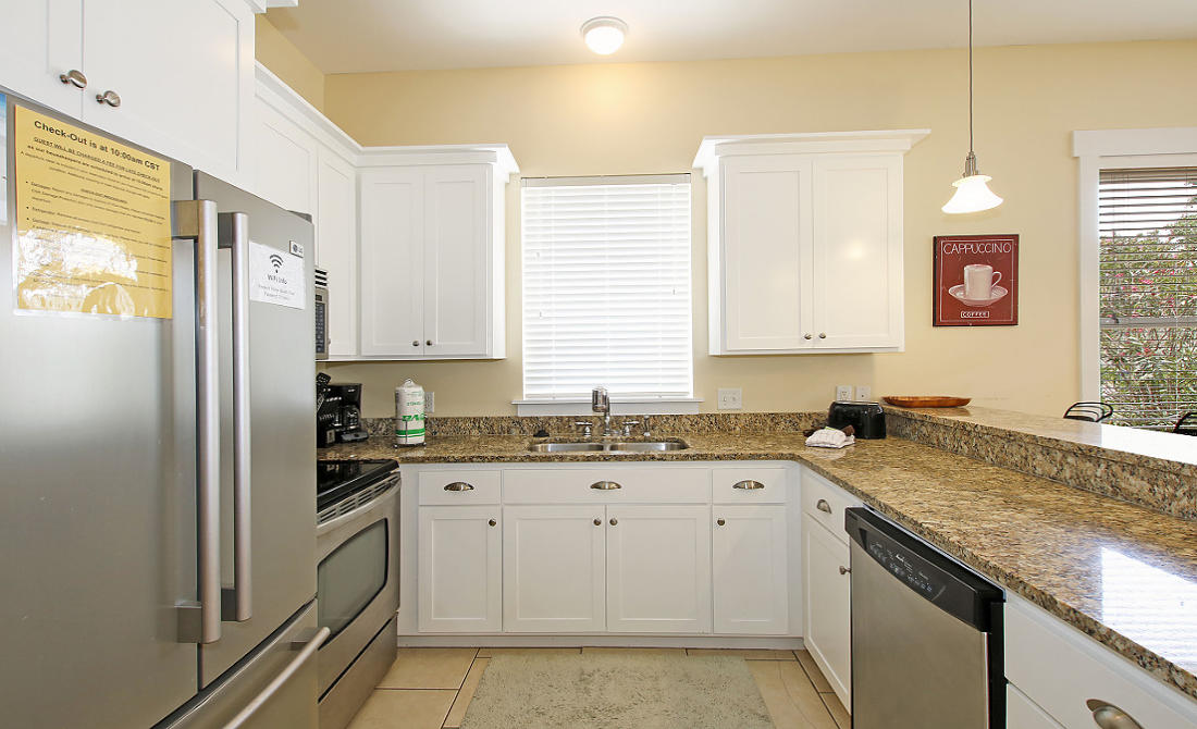 LAGUNA BEACH 8TH ADDN - Residential