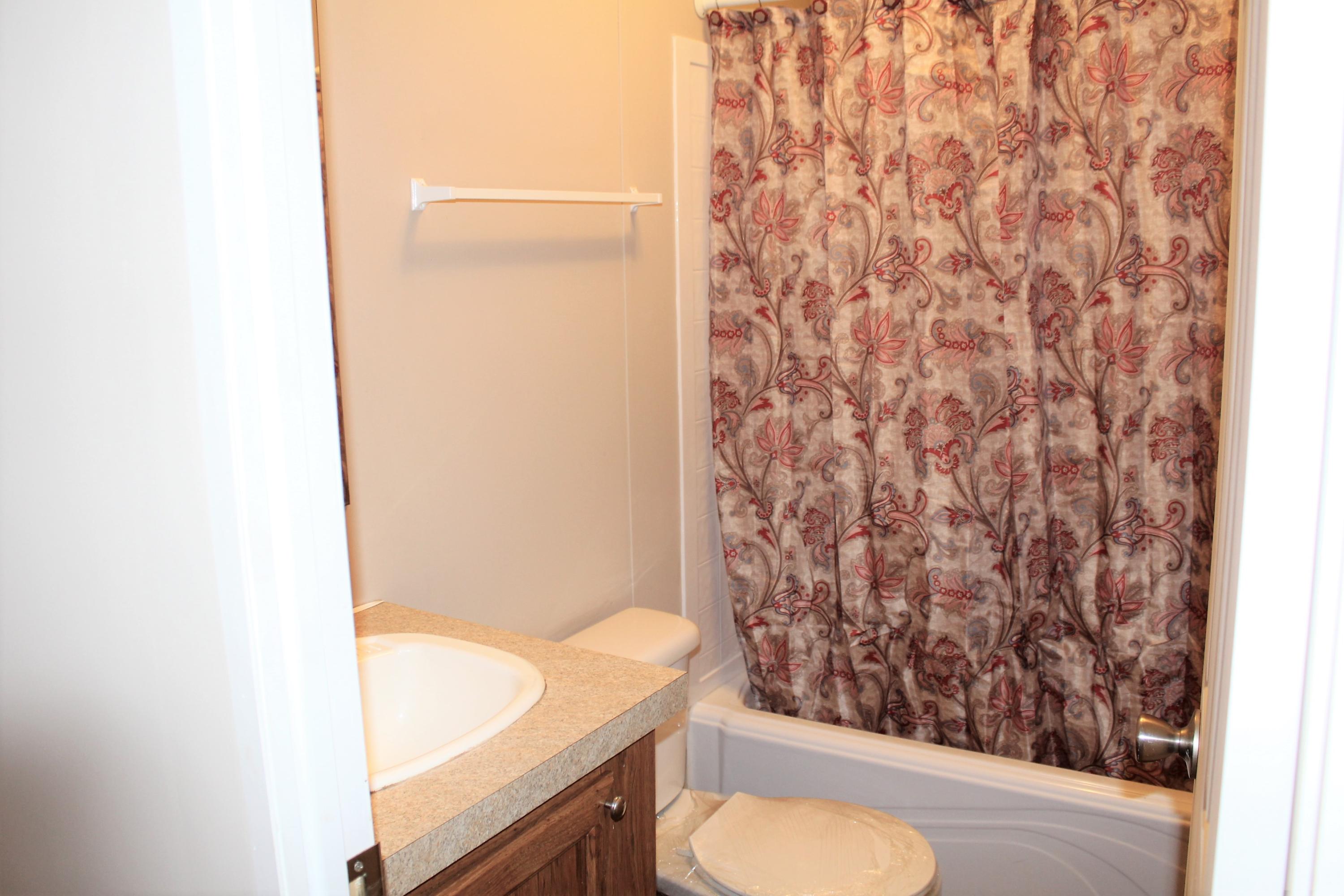 DAVIS REPLAT OF LILLIAN CARLISLE - Residential