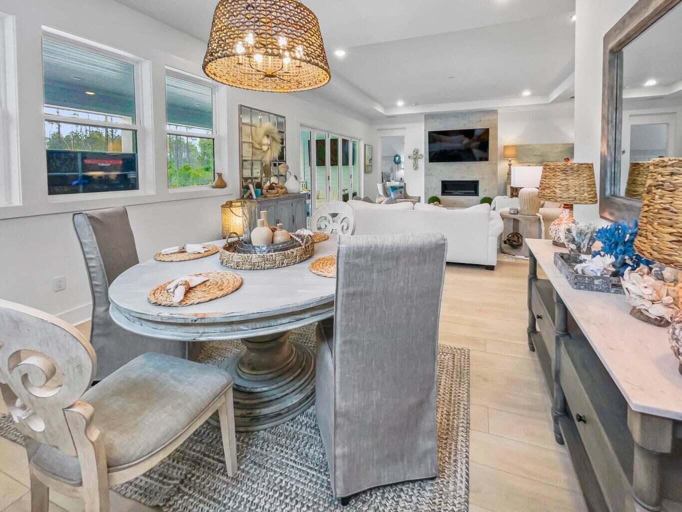 NATURE WALK - Residential Lease