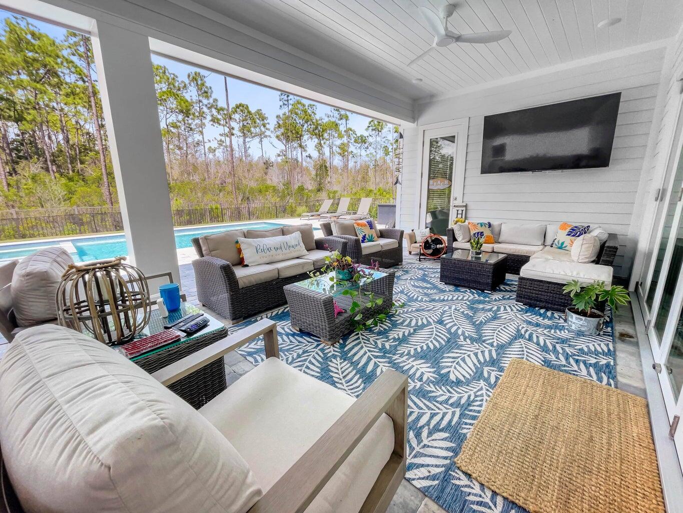 NATURE WALK - Residential Lease