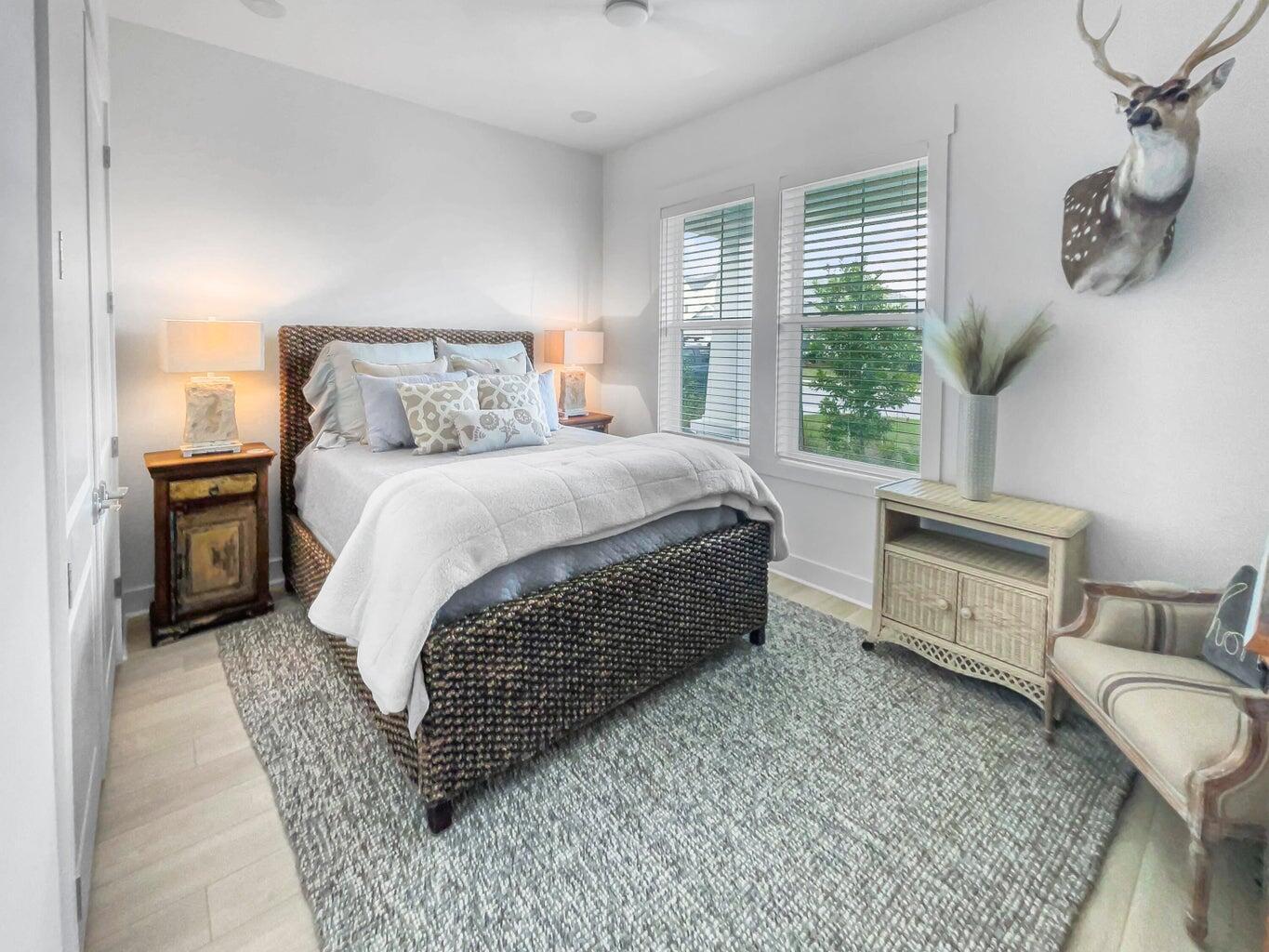 NATURE WALK - Residential Lease