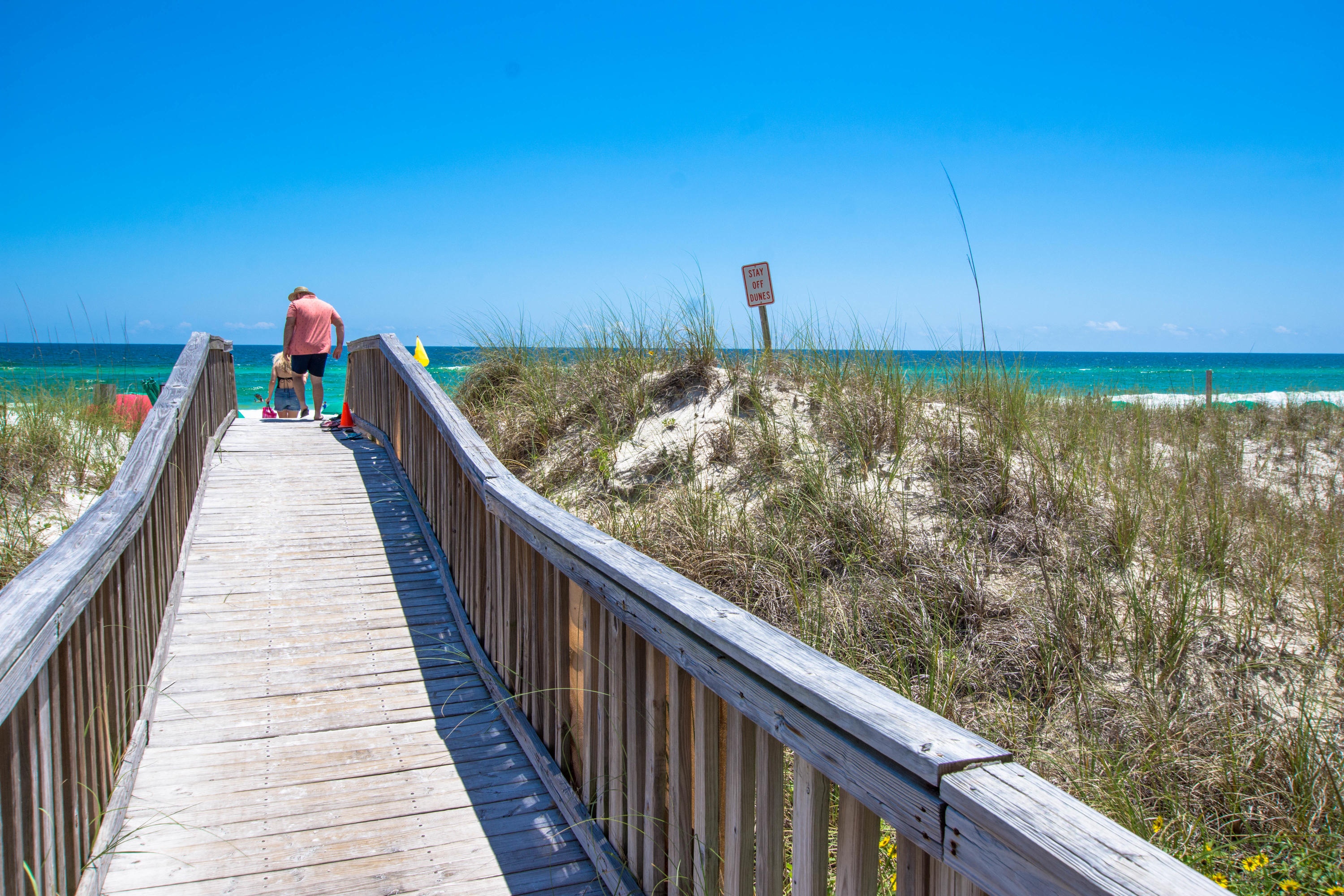 EMERALD TOWERS WEST CONDO - Residential